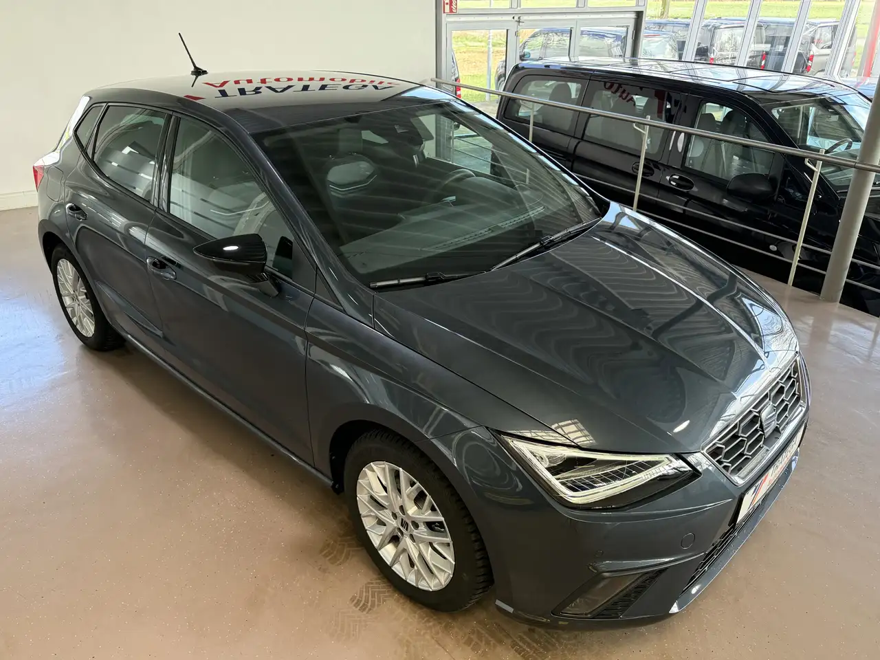 SEAT Ibiza 2025 — фото 10