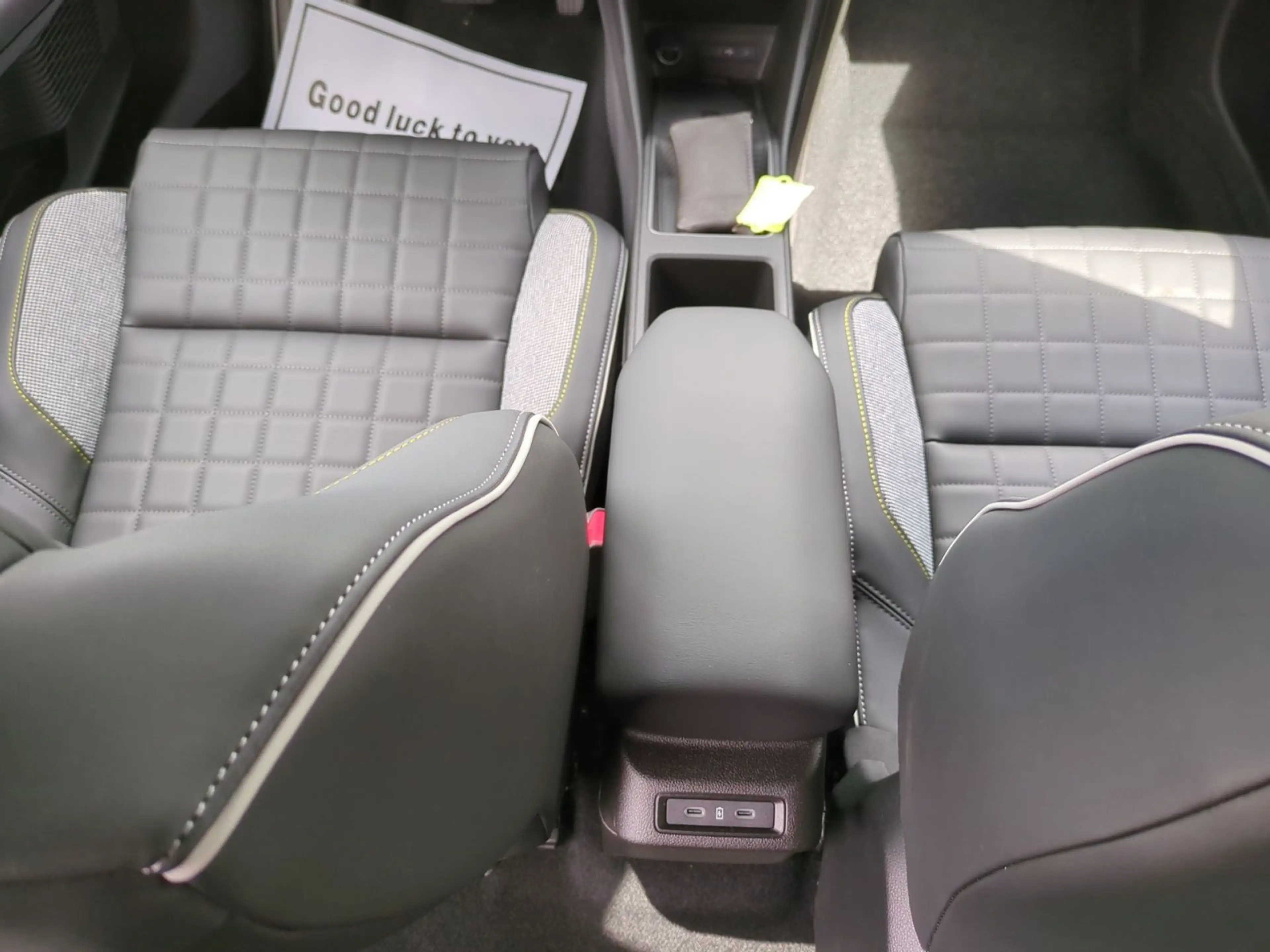 Renault R 4 Iconic "plein sud" 150 Comfort Range — photo 15