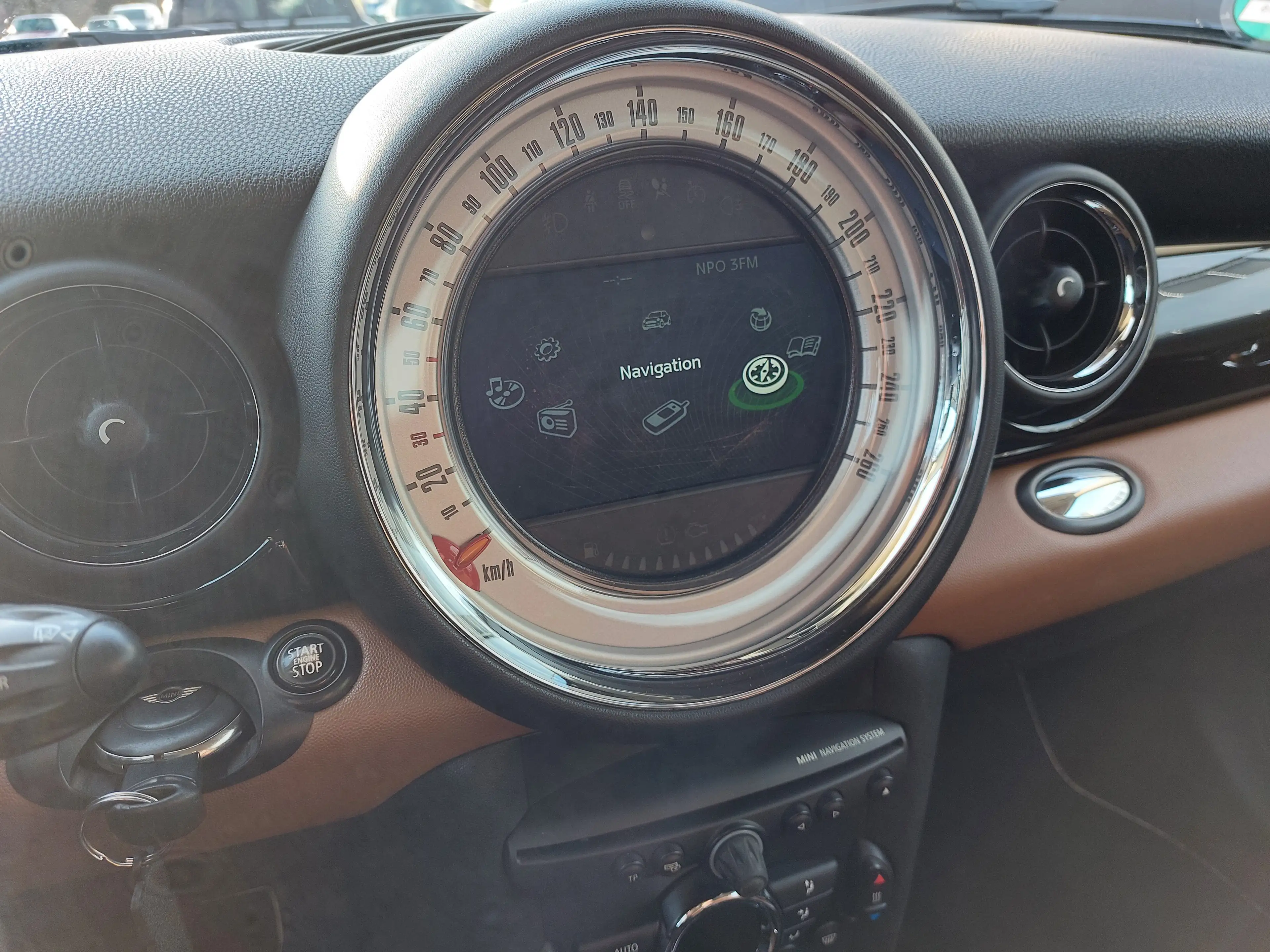 MINI Cooper S Clubman 1.6i Cooper S Chili II Autom/Leder/Navi/Cruise/PDC — photo 14
