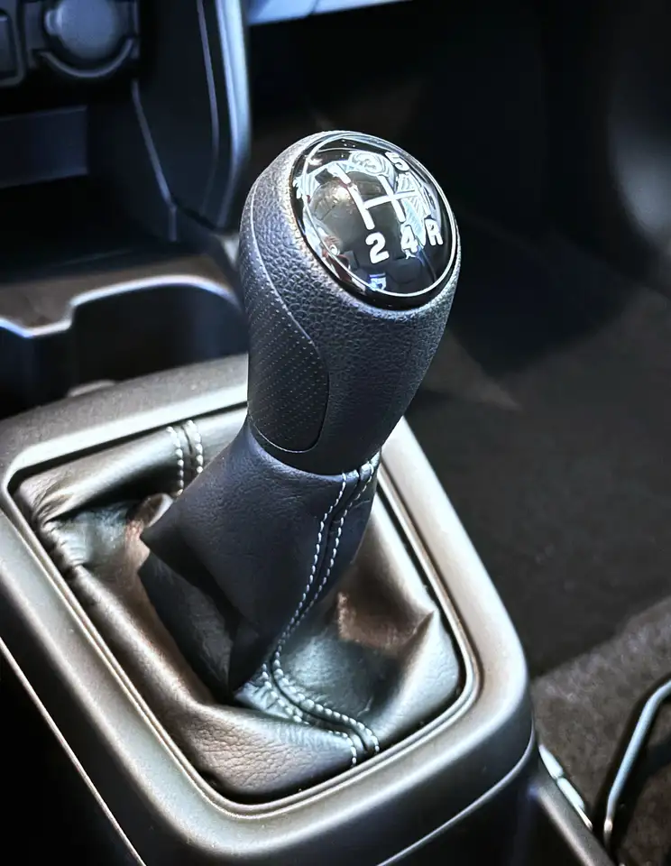 Suzuki Swift 2026 — фото 17