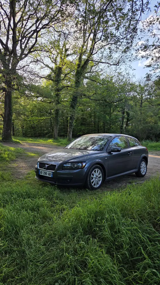 Volvo C30 C30 1.6D DRIVe 110 Momentum - 1