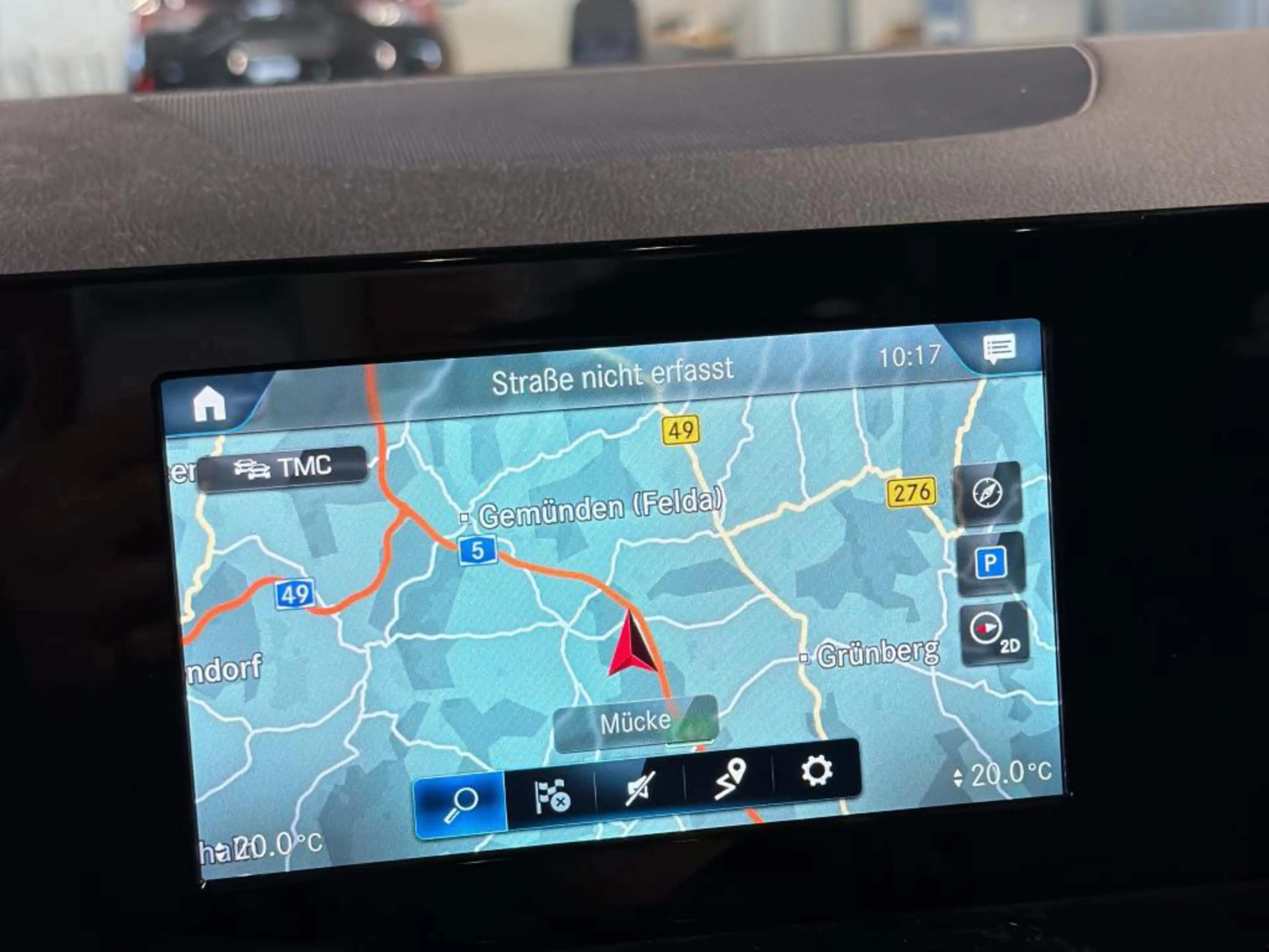 Mercedes-Benz GLA 200 NAVI KLIMAAUT LED RADIO TEMPO MFL SHZ VC STHZG KAMERA ACC SOUND MBUX T-Leder RFK — photo 11