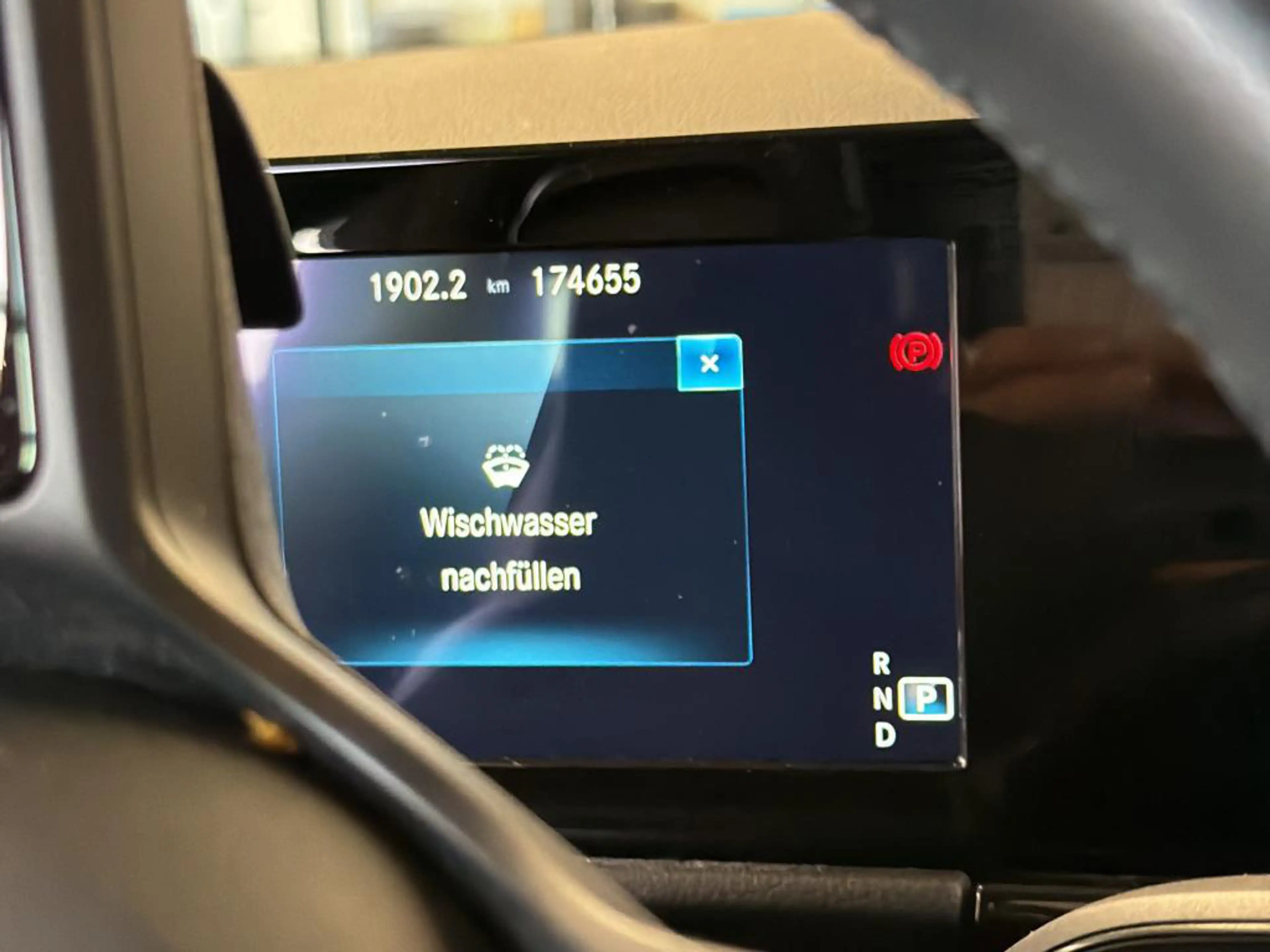 Mercedes-Benz GLA 200 NAVI KLIMAAUT LED RADIO TEMPO MFL SHZ VC STHZG KAMERA ACC SOUND MBUX T-Leder RFK — photo 10