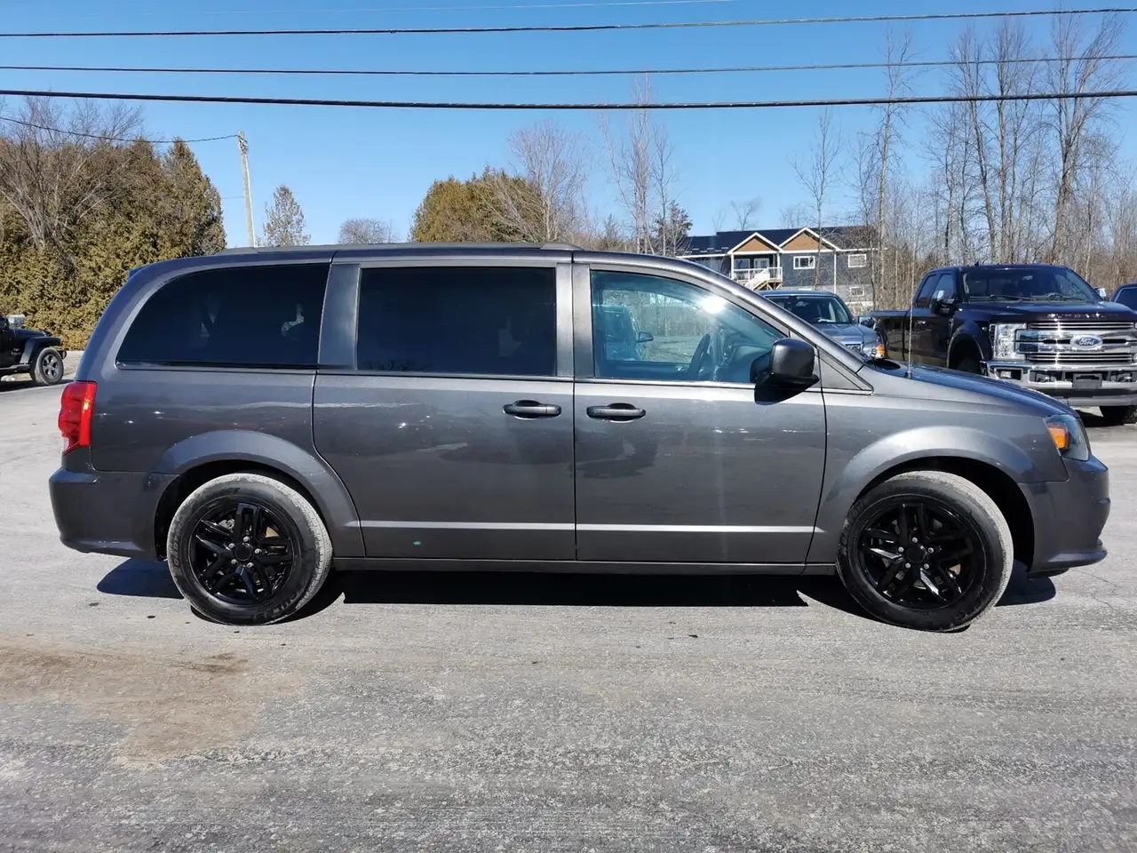 Dodge Grand Caravan fotografie Dodge Grand Caravan