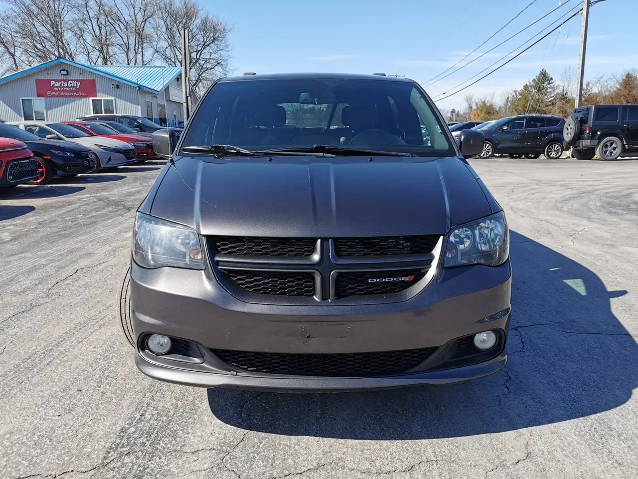Dodge Grand Caravan снимка Dodge Grand Caravan
