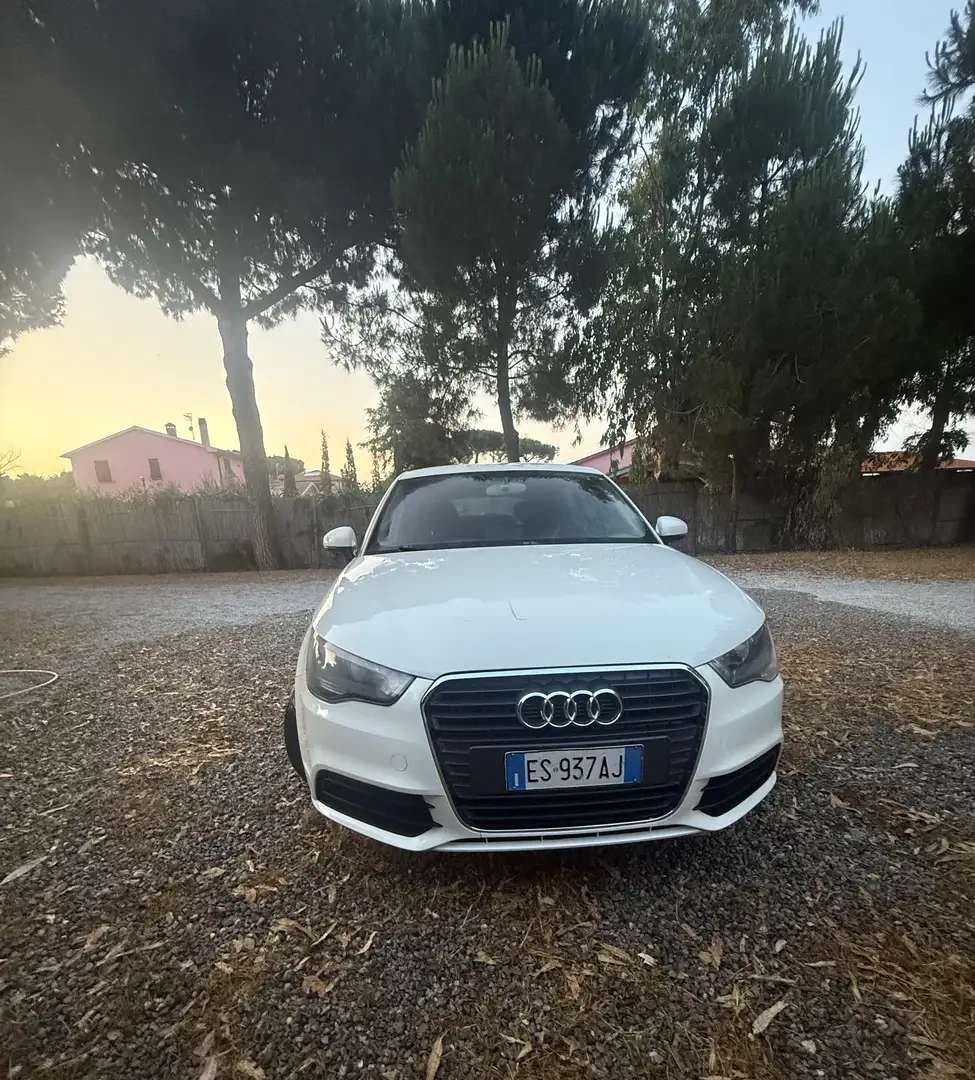 Audi A1 Sportback 1.6 tdi Admired 90cv - 1