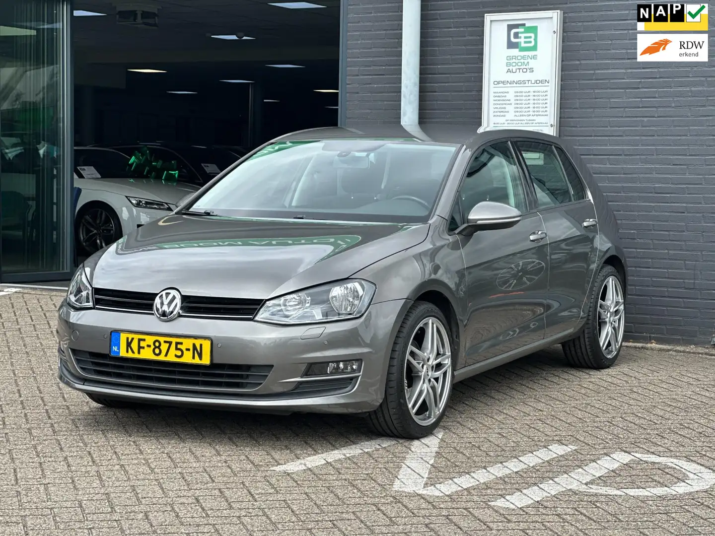 Volkswagen Golf 1.4 TSI Highline/18 INCH/AIRCO/STELVERWARMING/PDC/ Gris - 1