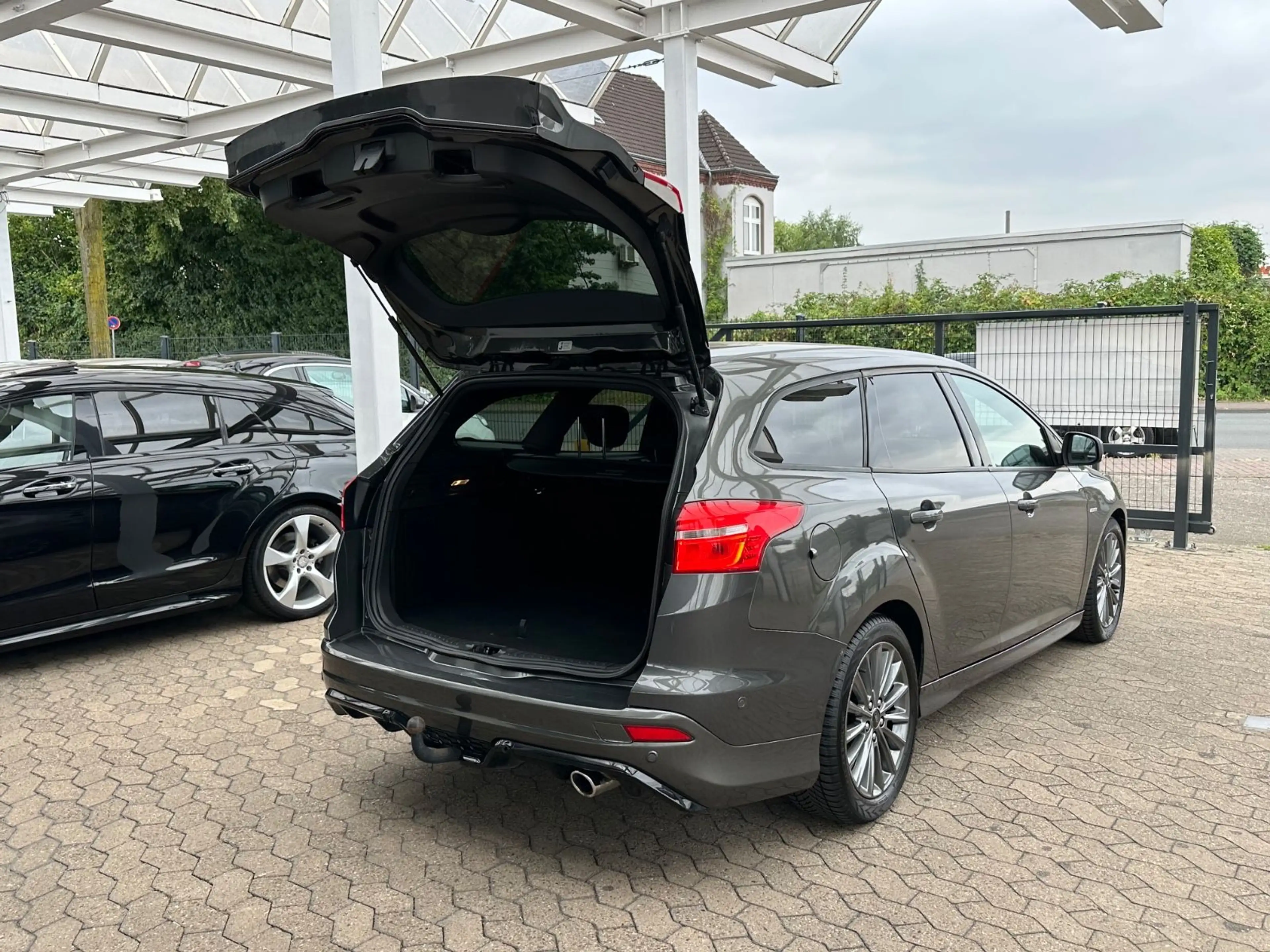 Ford Focus Turnier ST-Line*LED*NAVI*Sport-S*Multi*AHK — photo 15