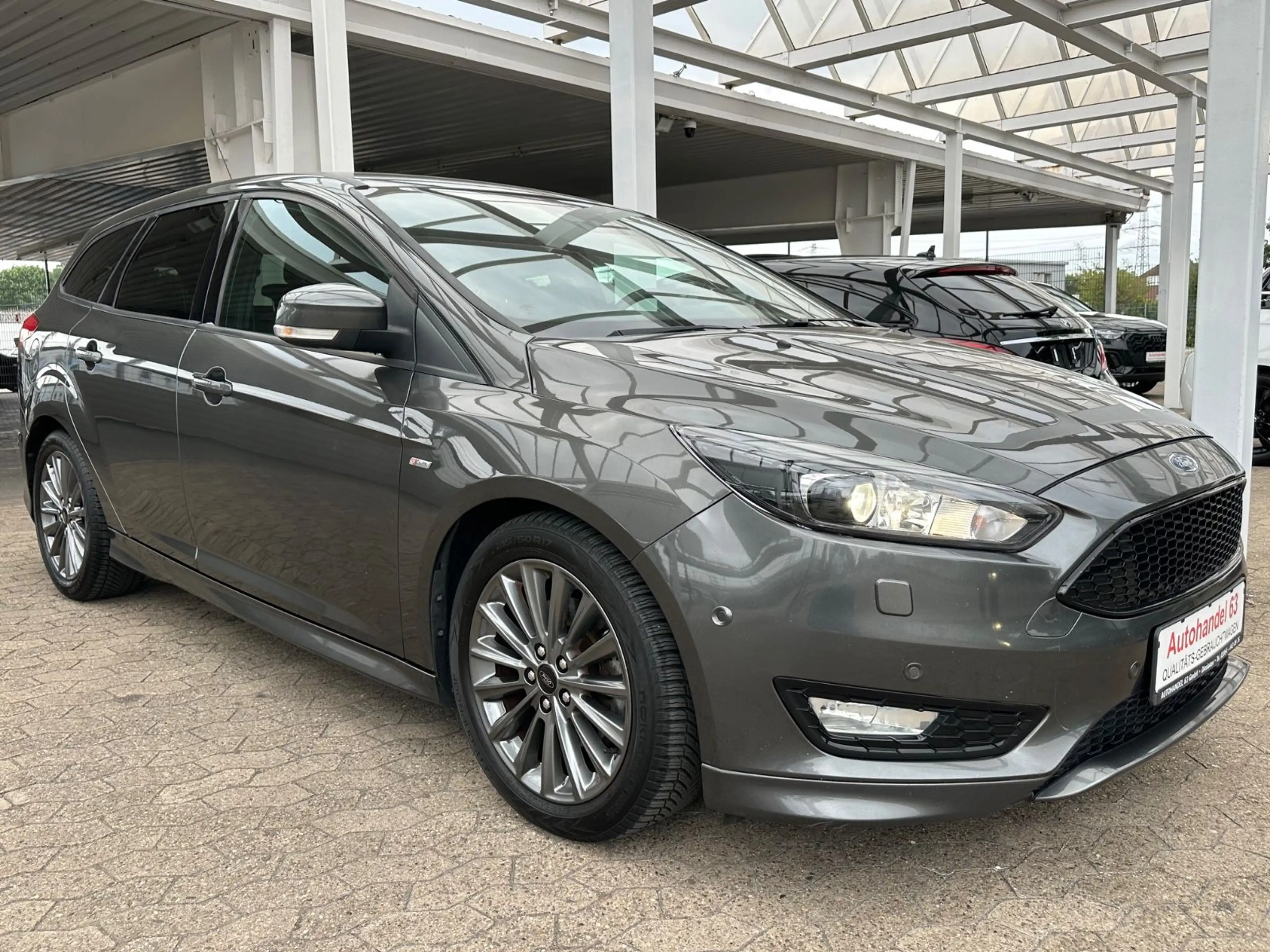 Ford Focus Turnier ST-Line*LED*NAVI*Sport-S*Multi*AHK — photo 2