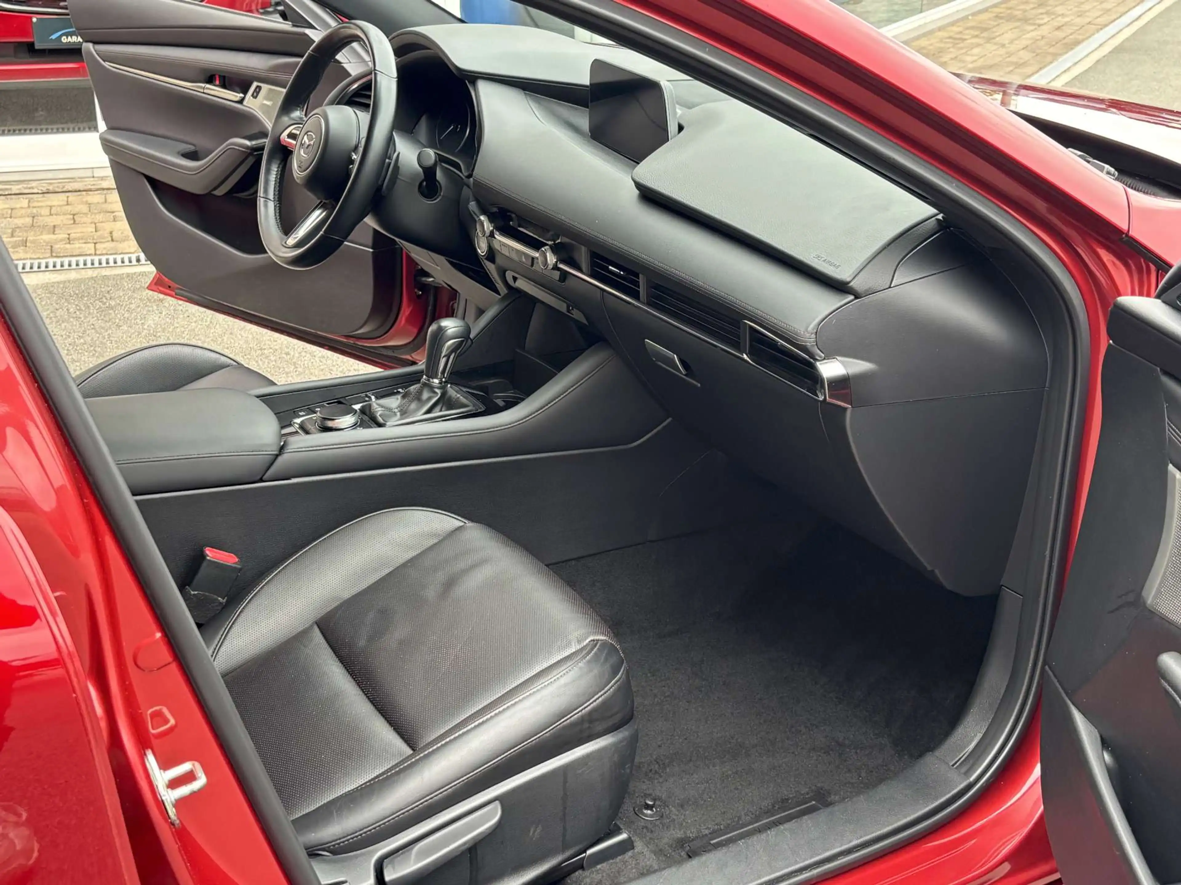Mazda 3 3 2.0 M-HYBRID SKYCRUISE / Automaat / Leder / 68000km — photo 7