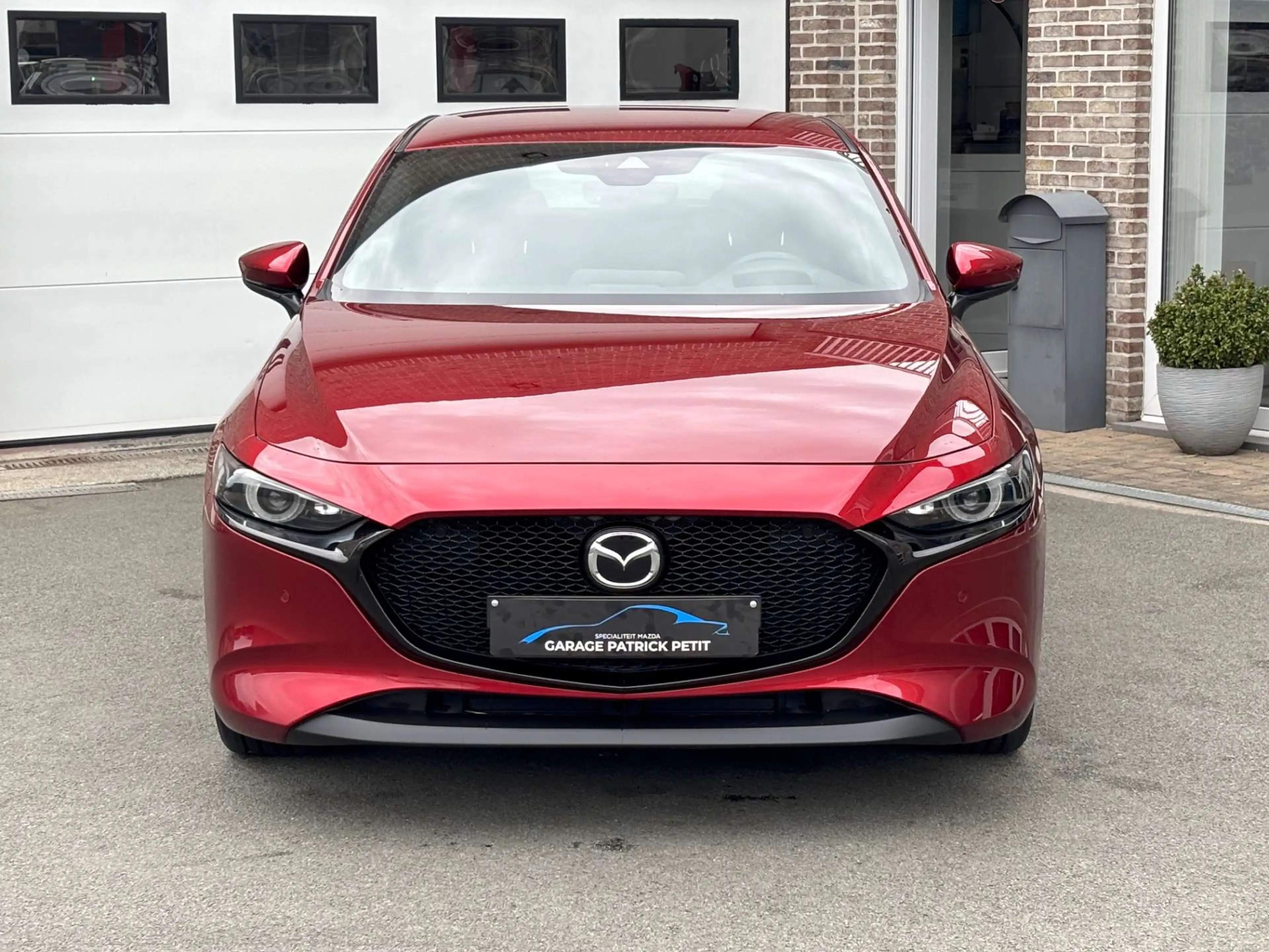 Mazda 3 3 2.0 M-HYBRID SKYCRUISE / Automaat / Leder / 68000km — photo 2