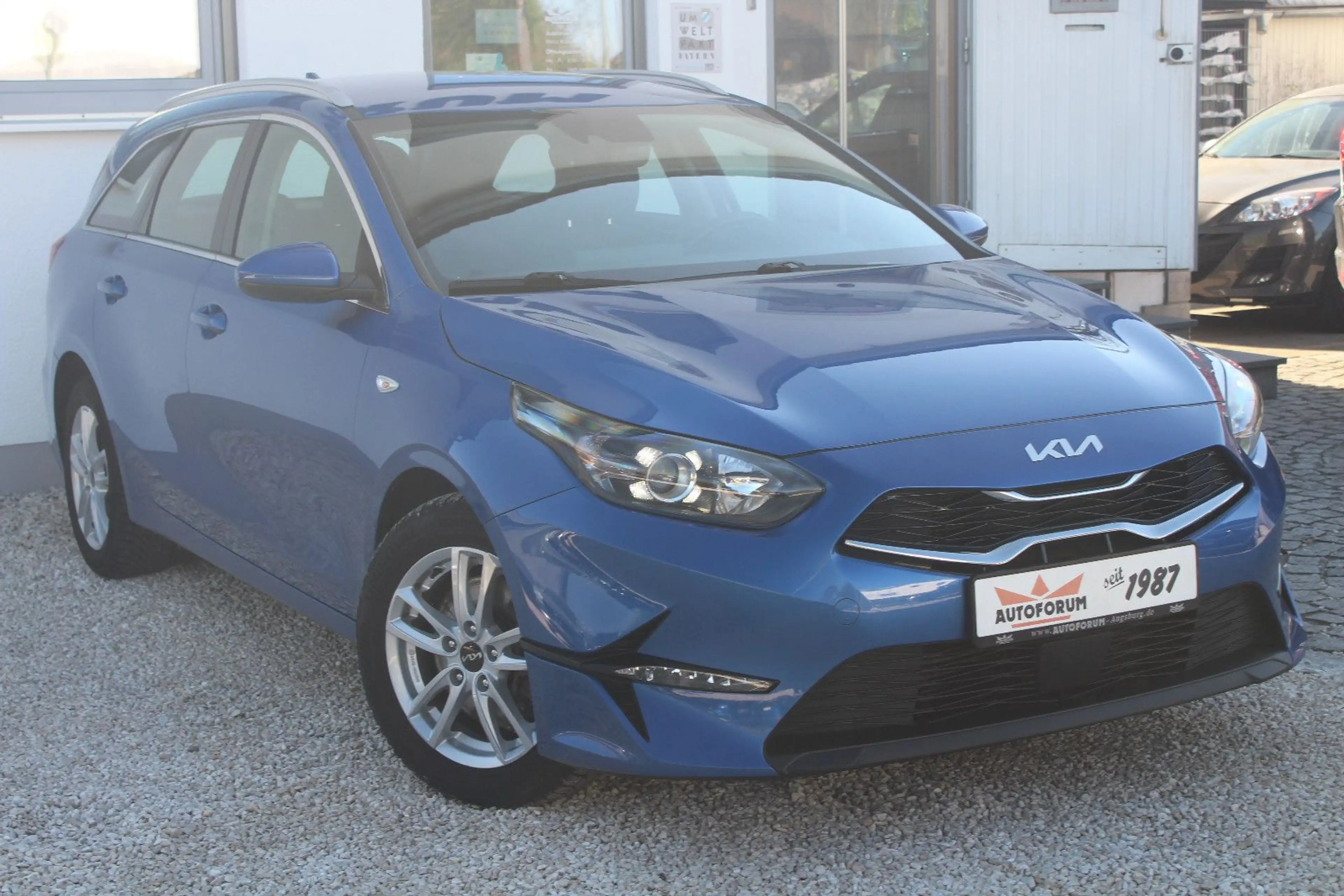 Kia Ceed SW / cee'd SW 1.6 CRDi Vision~ — photo 7