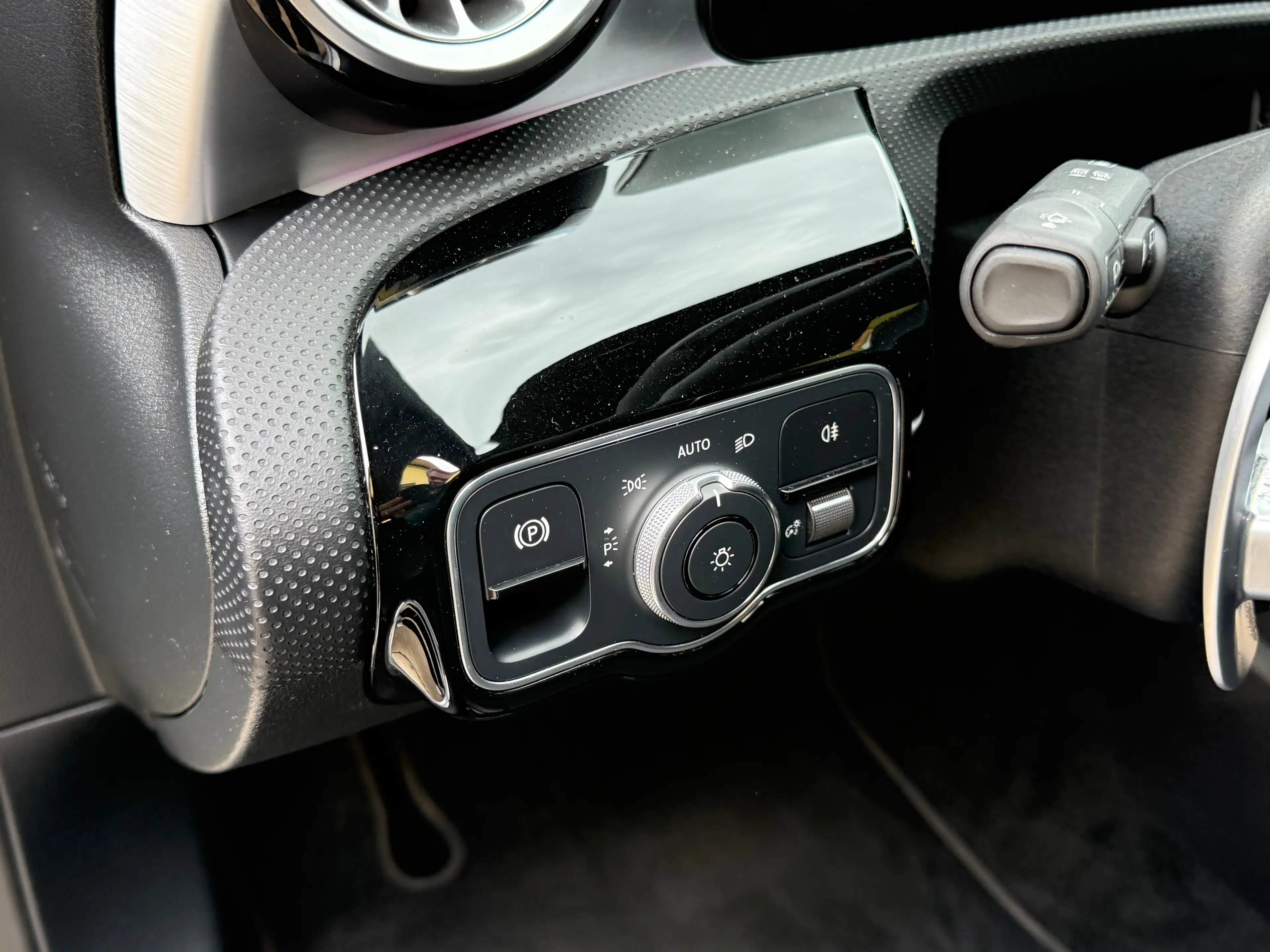 Mercedes-Benz CLA 45 AMG CLA 45 S AMG 4Matic Aerodynamik-Paket Panorama — photo 14