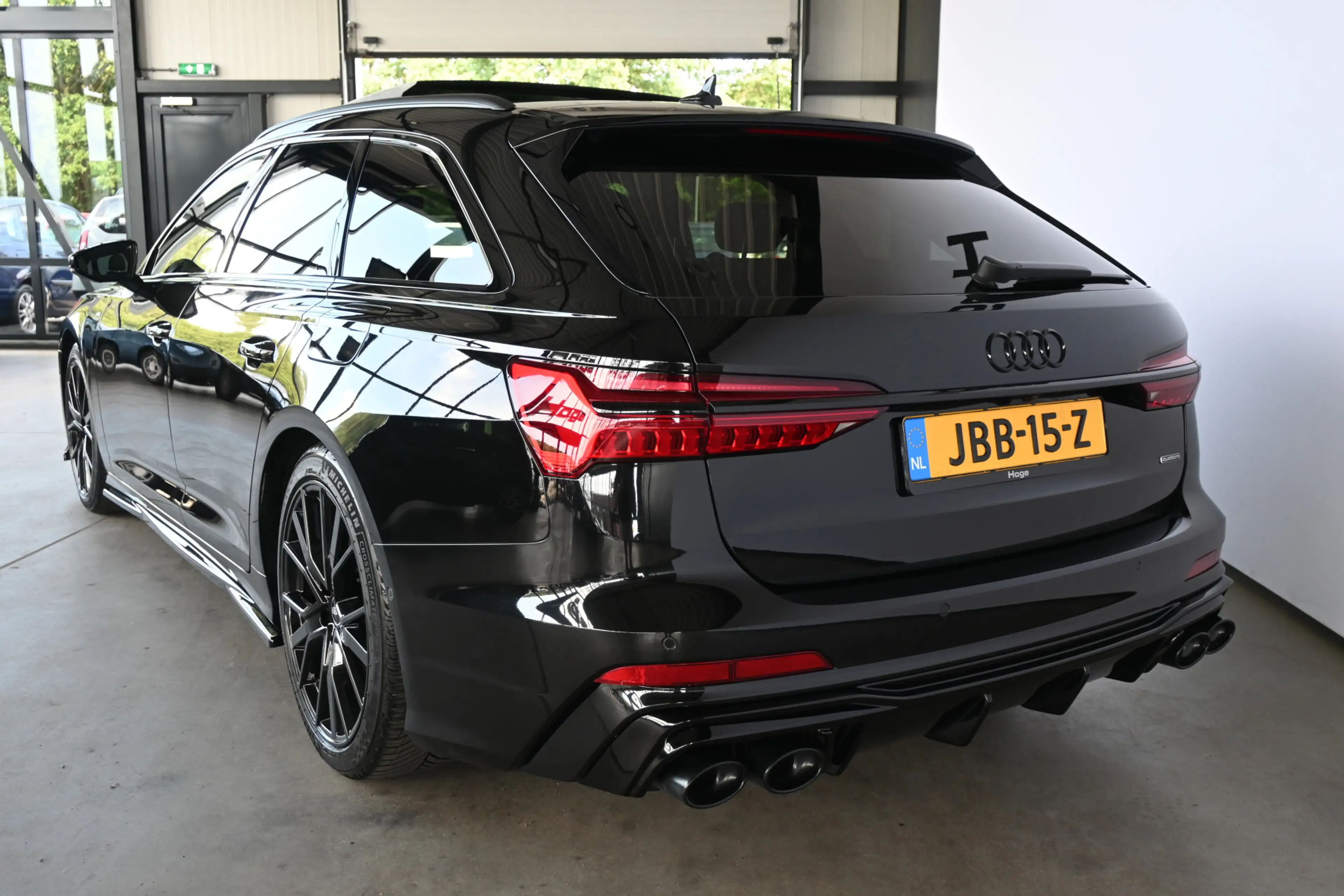 Audi A6 Avant 55 TFSI e Quattro 367PK Competition S-line M — photo 13