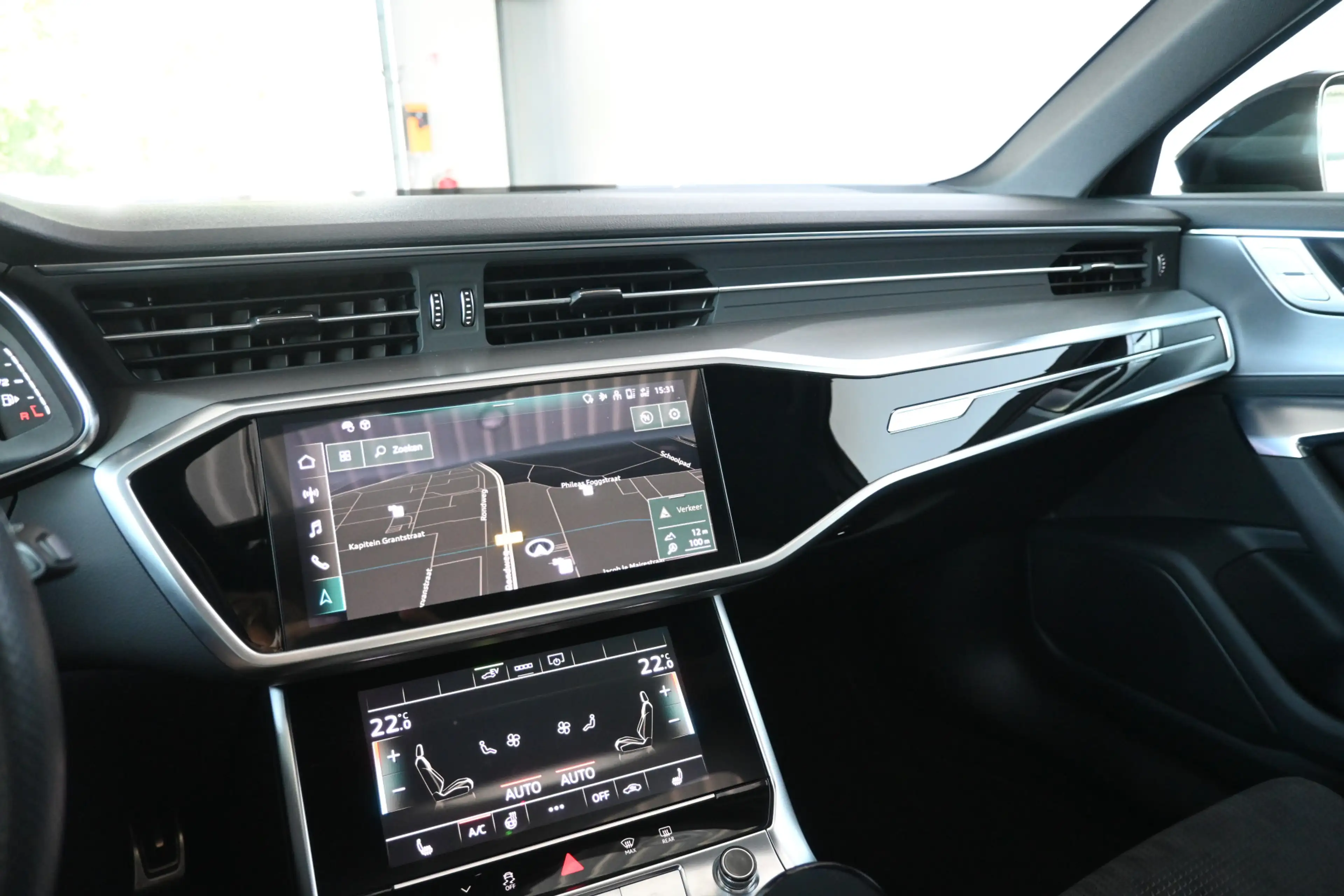 Audi A6 Avant 55 TFSI e Quattro 367PK Competition S-line M — photo 10