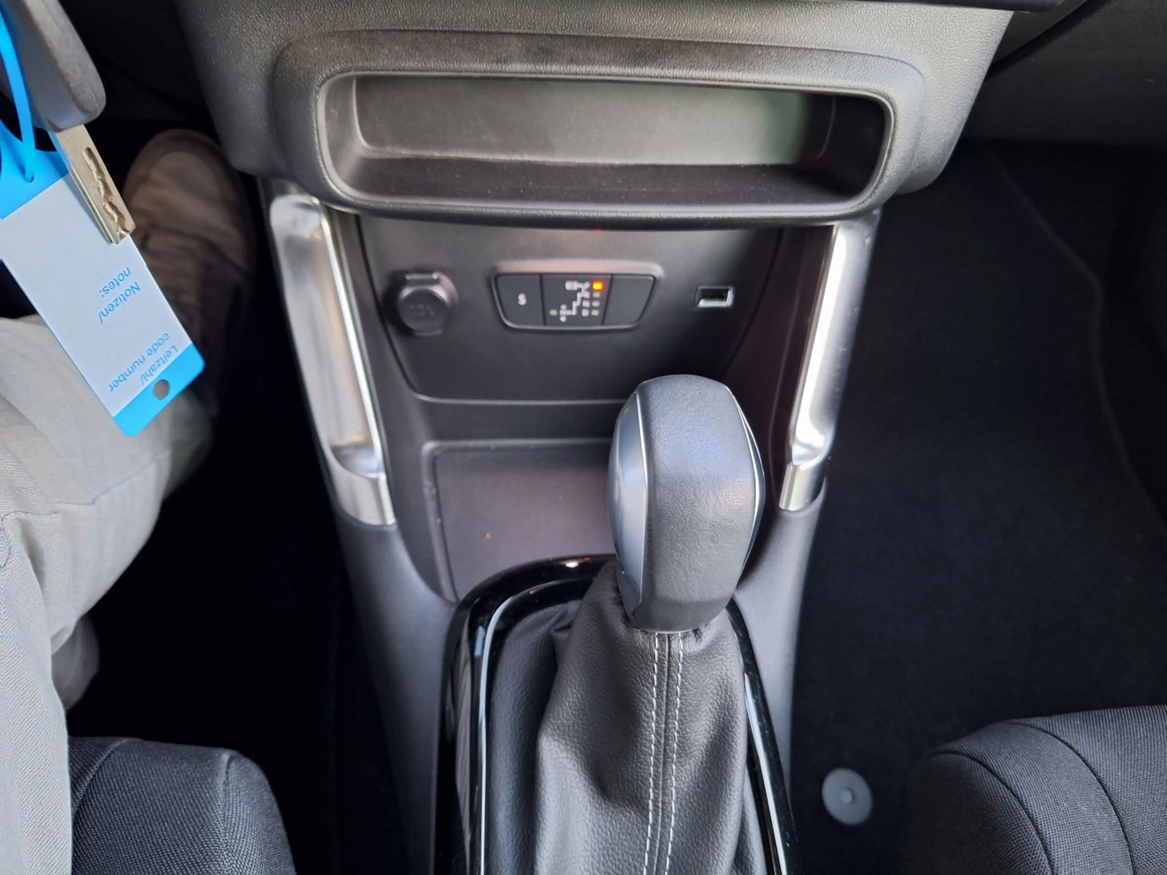 Citroen C3 Aircross C3 Aircross 1.2 PureTech 130 Shine S&S (EU6d) — photo 15