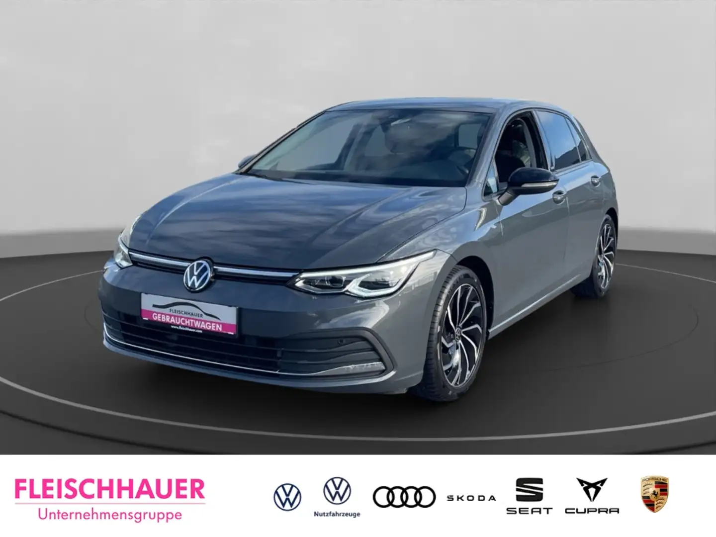 Volkswagen Golf VIII Active 1,5 TSI Active AppConnect PaketPlus RF Grau - 1