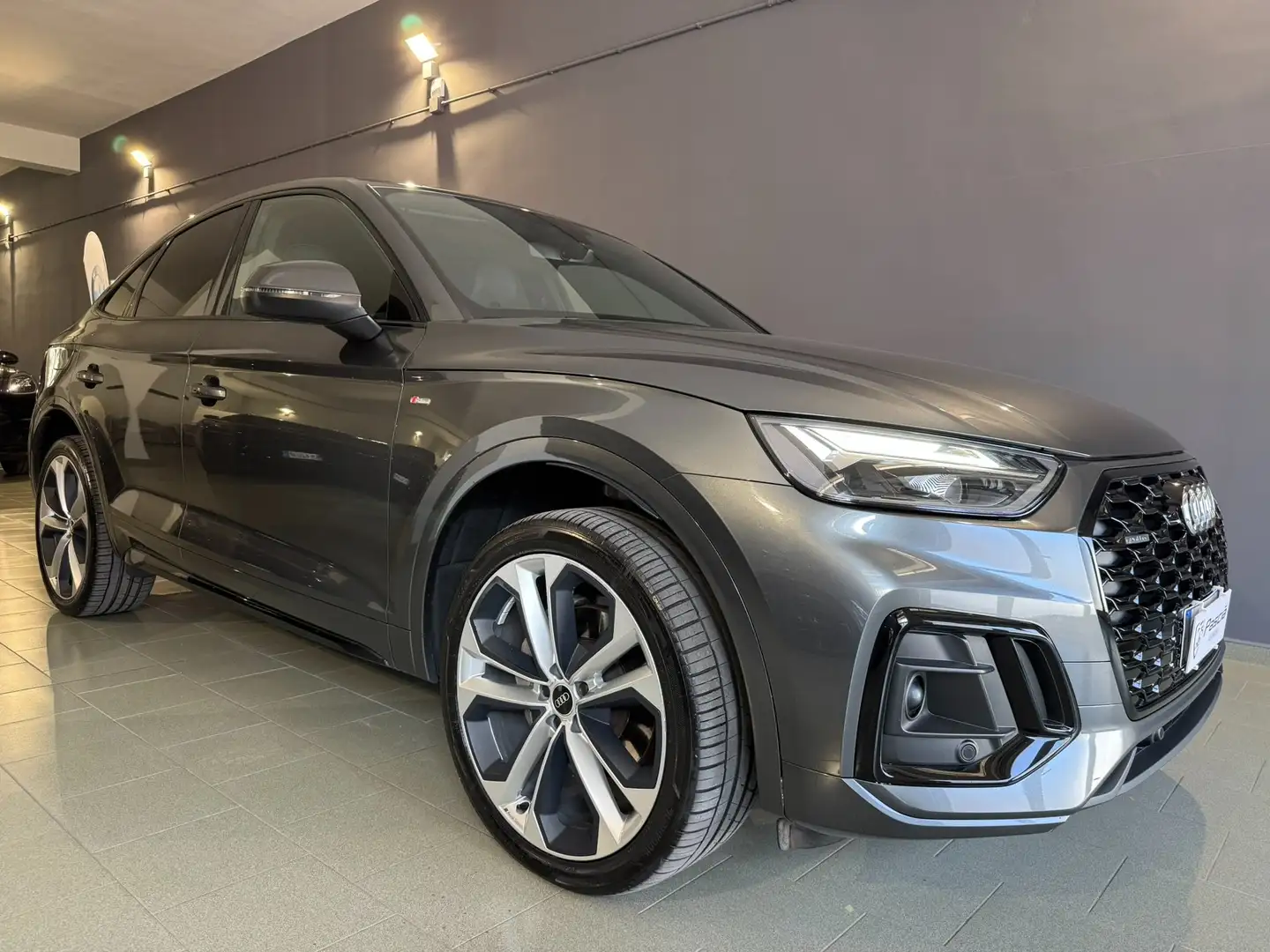 Audi Q5 Q5 Sportback 40 2.0 tdi mhev S line Plus quattro Grigio - 1