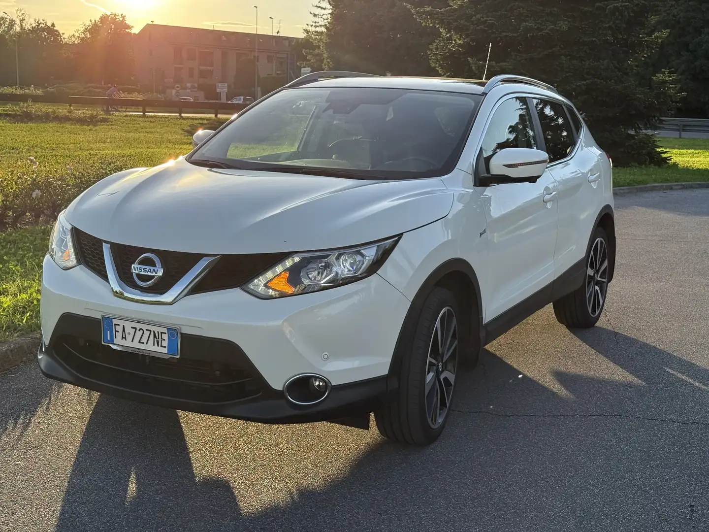 Nissan Qashqai Qashqai II 2014 1.6 dci Tekna 2wd 130cv xtronic Bianco - 2