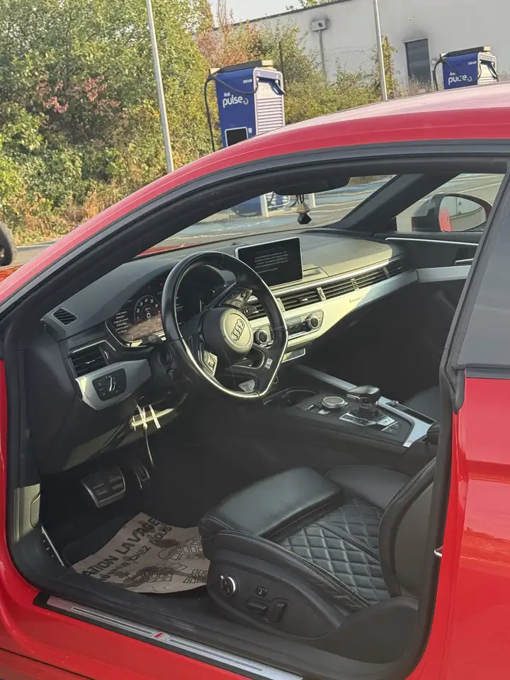 Audi S5