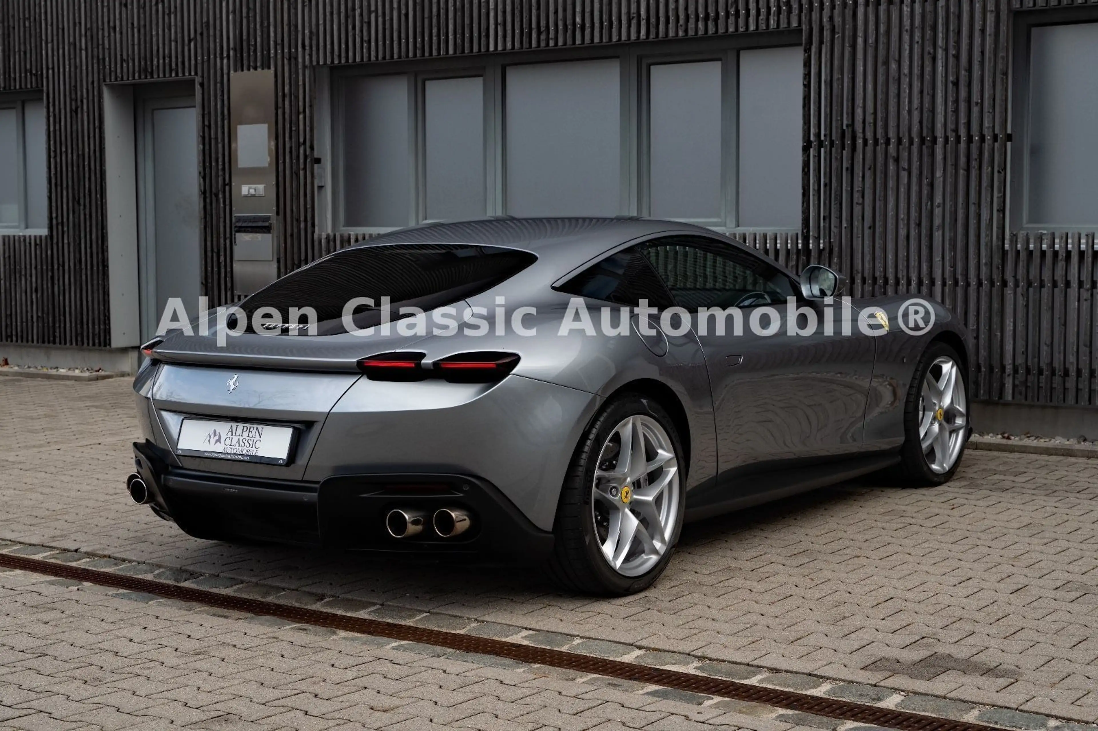 Ferrari Roma Kamera JBL Sound LED — photo 8
