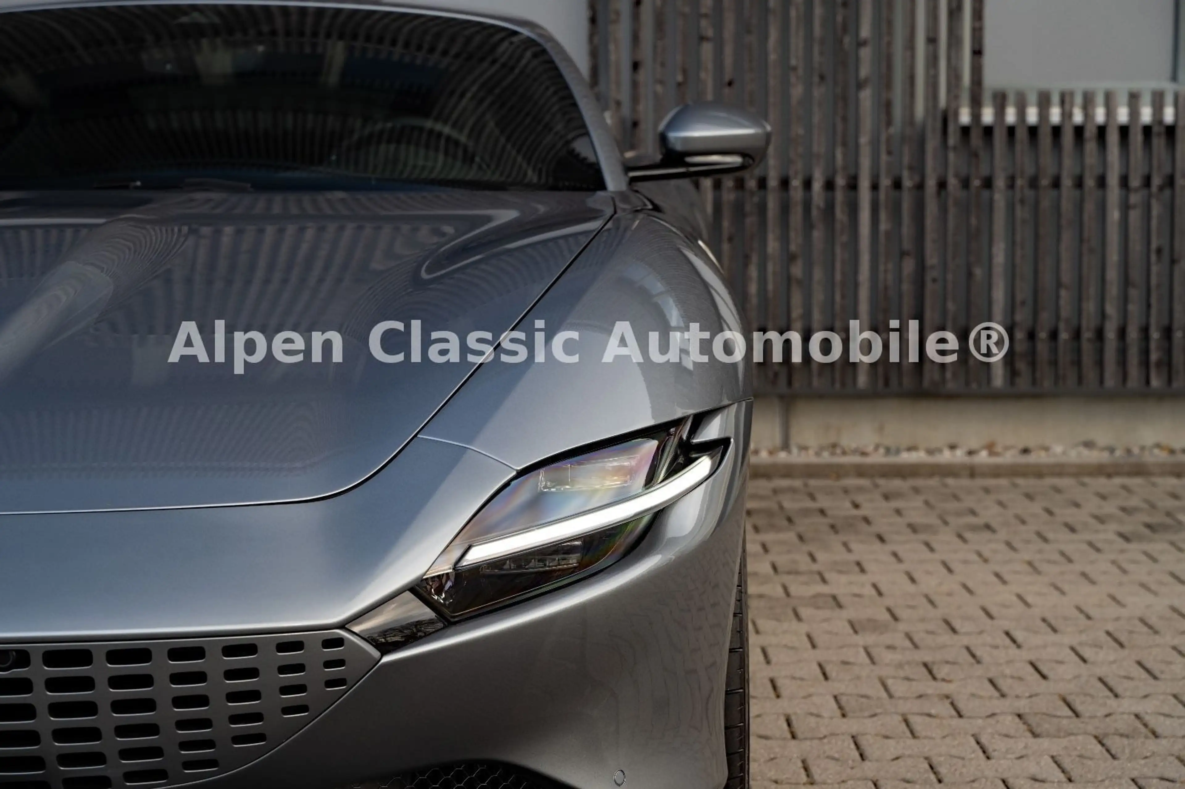 Ferrari Roma Kamera JBL Sound LED — photo 13