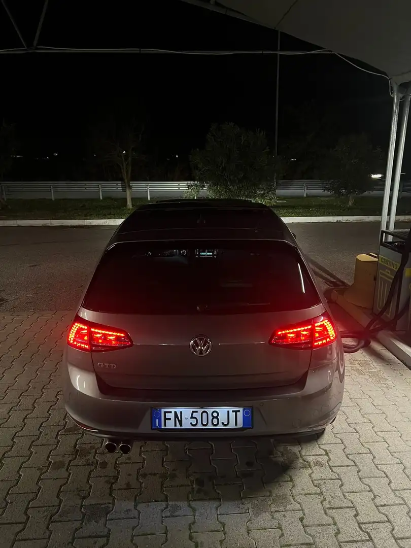 Volkswagen Golf GTD - 2