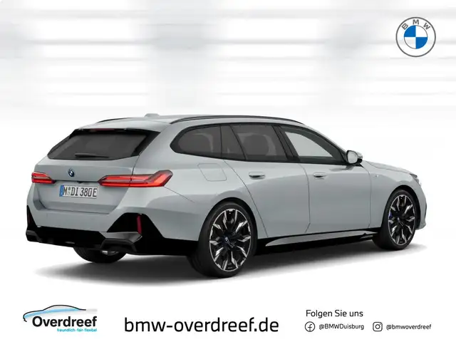 BMW i5 view 5