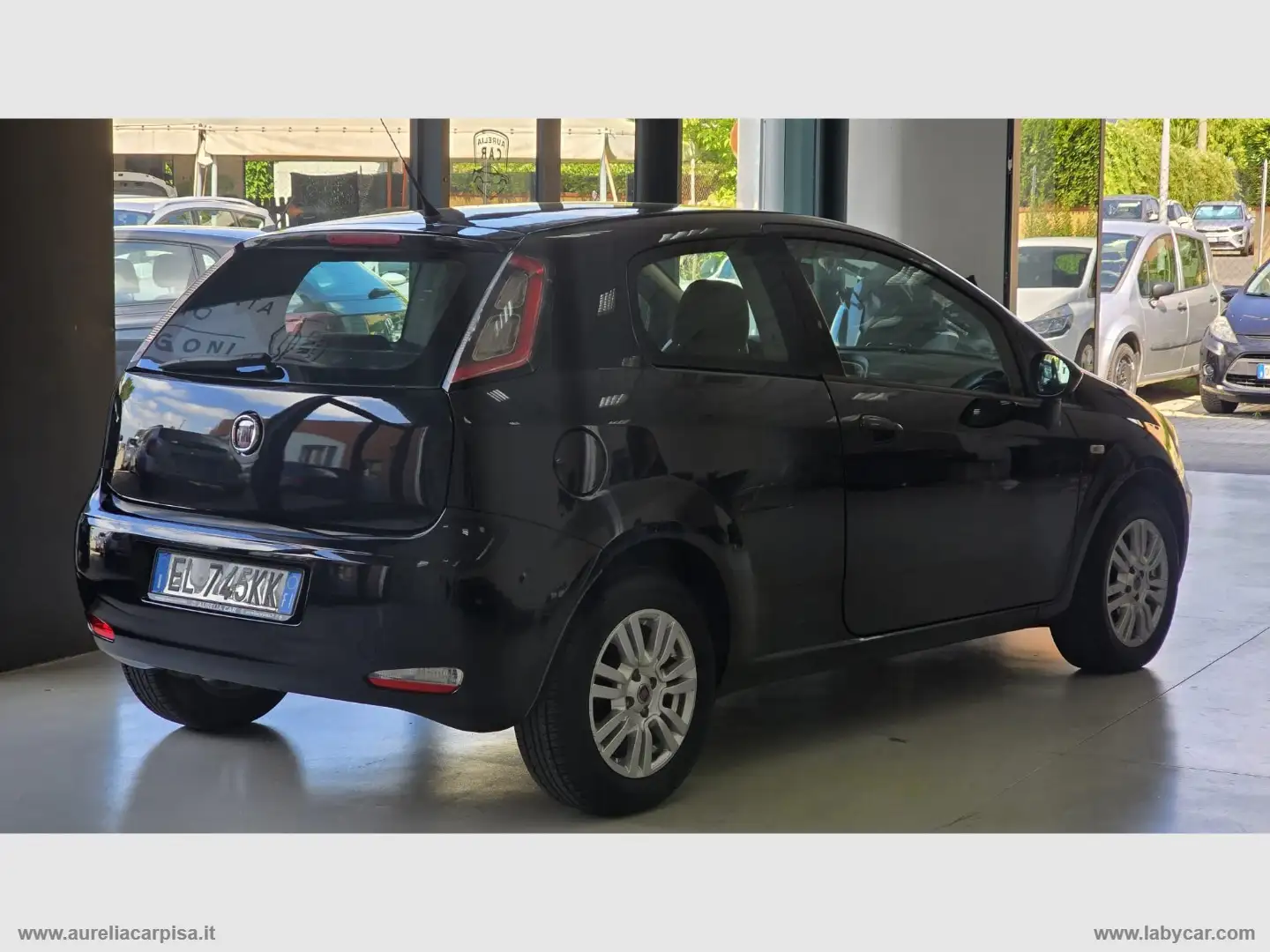 Fiat Punto 1.3 MJT II S&S 95 CV 3p. Lounge Nero - 2