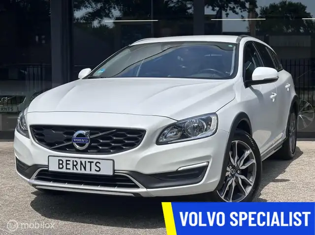 Volvo V60 Cross Country D4 Summum|Standkachel|Navi|Trekhaak|Stoelverwarmin