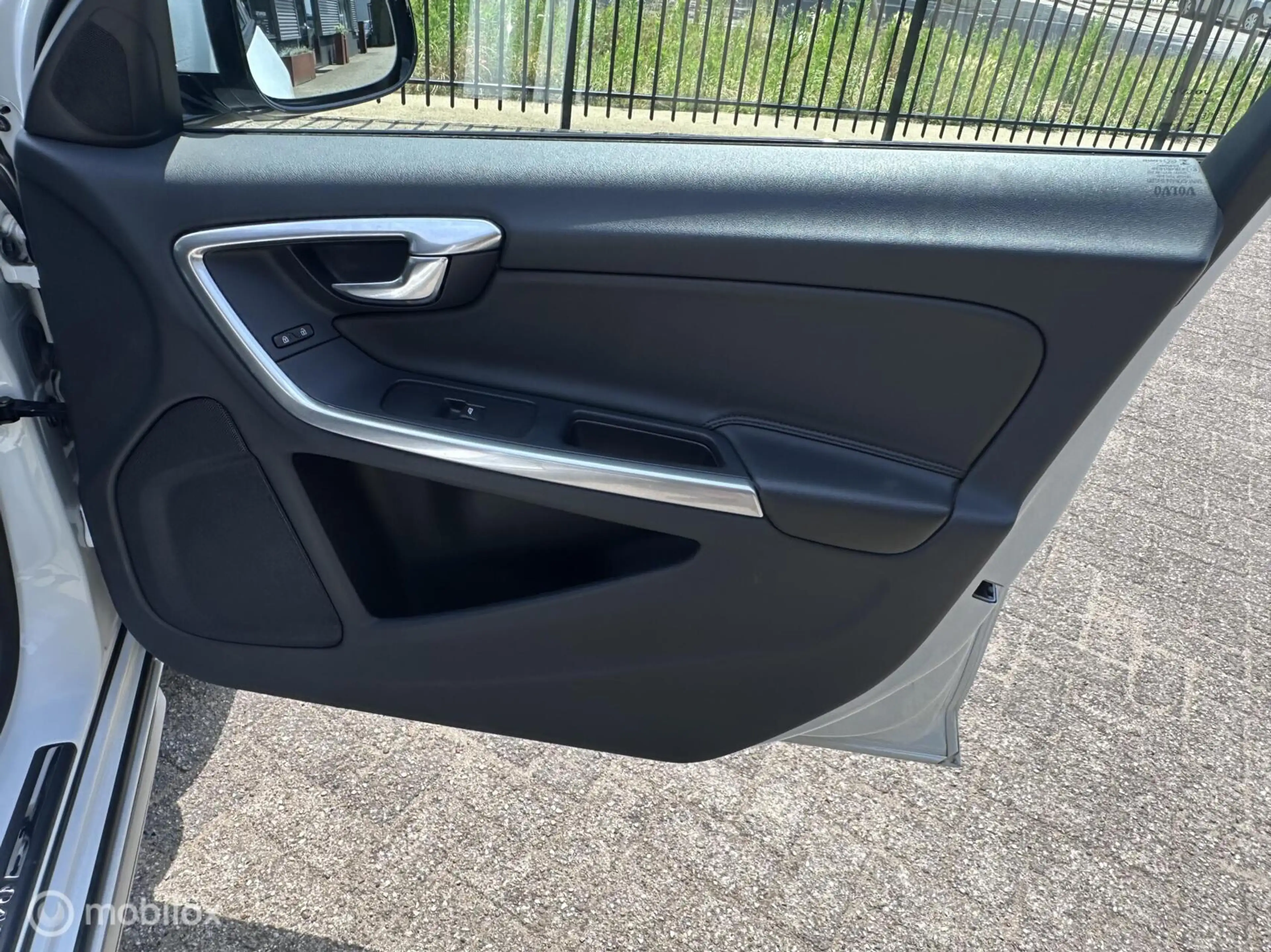 Volvo V60 Cross Country D4 Summum|Standkachel|Navi|Trekhaak|Stoelverwarmin — photo 37