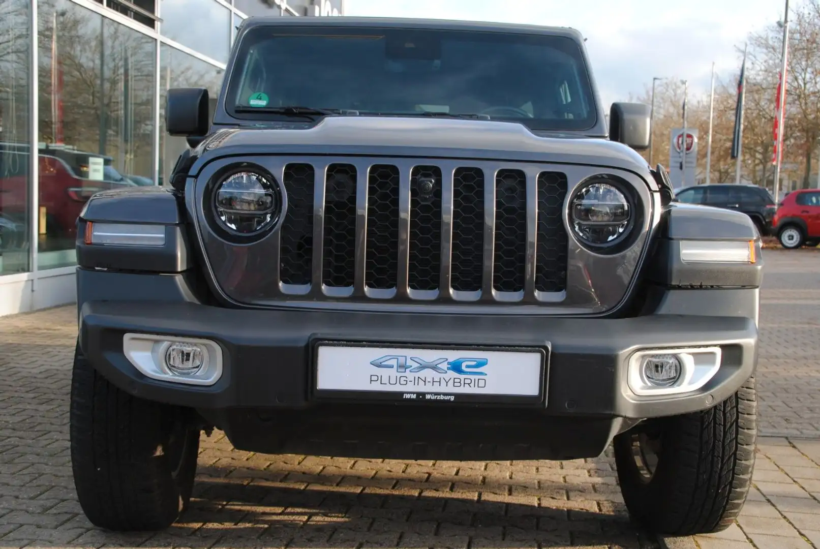 Jeep Wrangler Unlimited Plug-In Hybrid Sahara 4xe Grau - 2