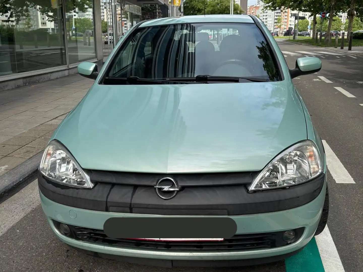 Opel Corsa 1.2i XE 16v Elegance Vert - 1