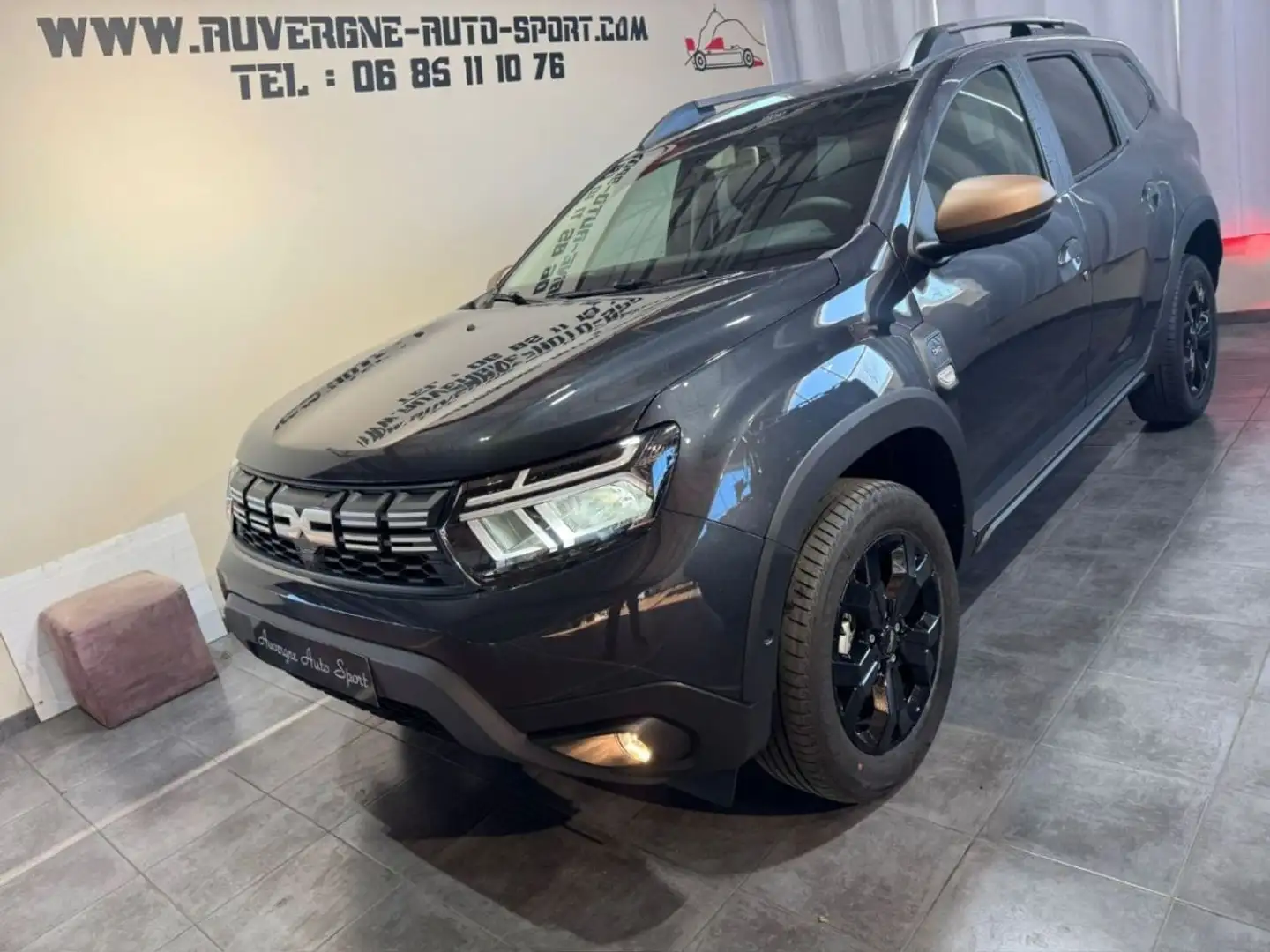 Dacia Duster BLUE DCI 115 CV 4X2 EXTREME Nero - 1