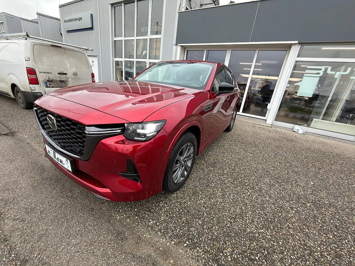 Mazda CX-60 2.5L e-SKYACTIV PHEV AWD HOMURA Aut. Rot - 2