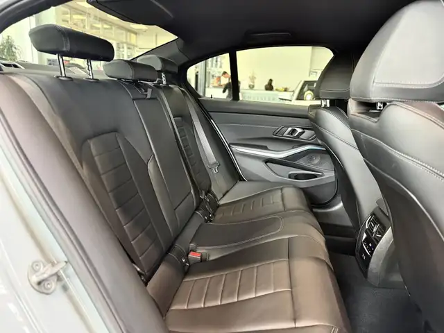 BMW M view 12