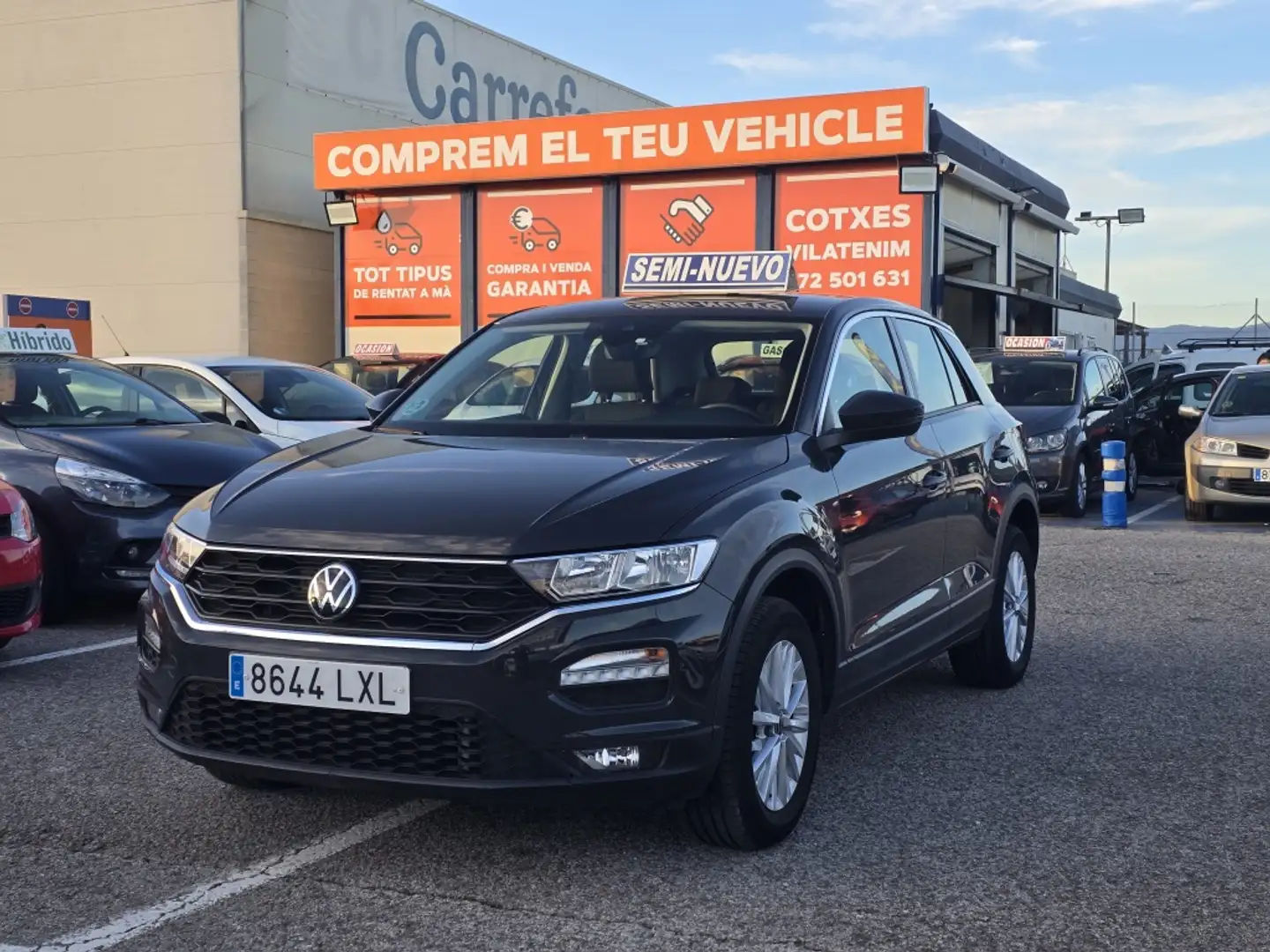 Volkswagen T-Roc 1.0 TSI Advance 81kW Gris - 1