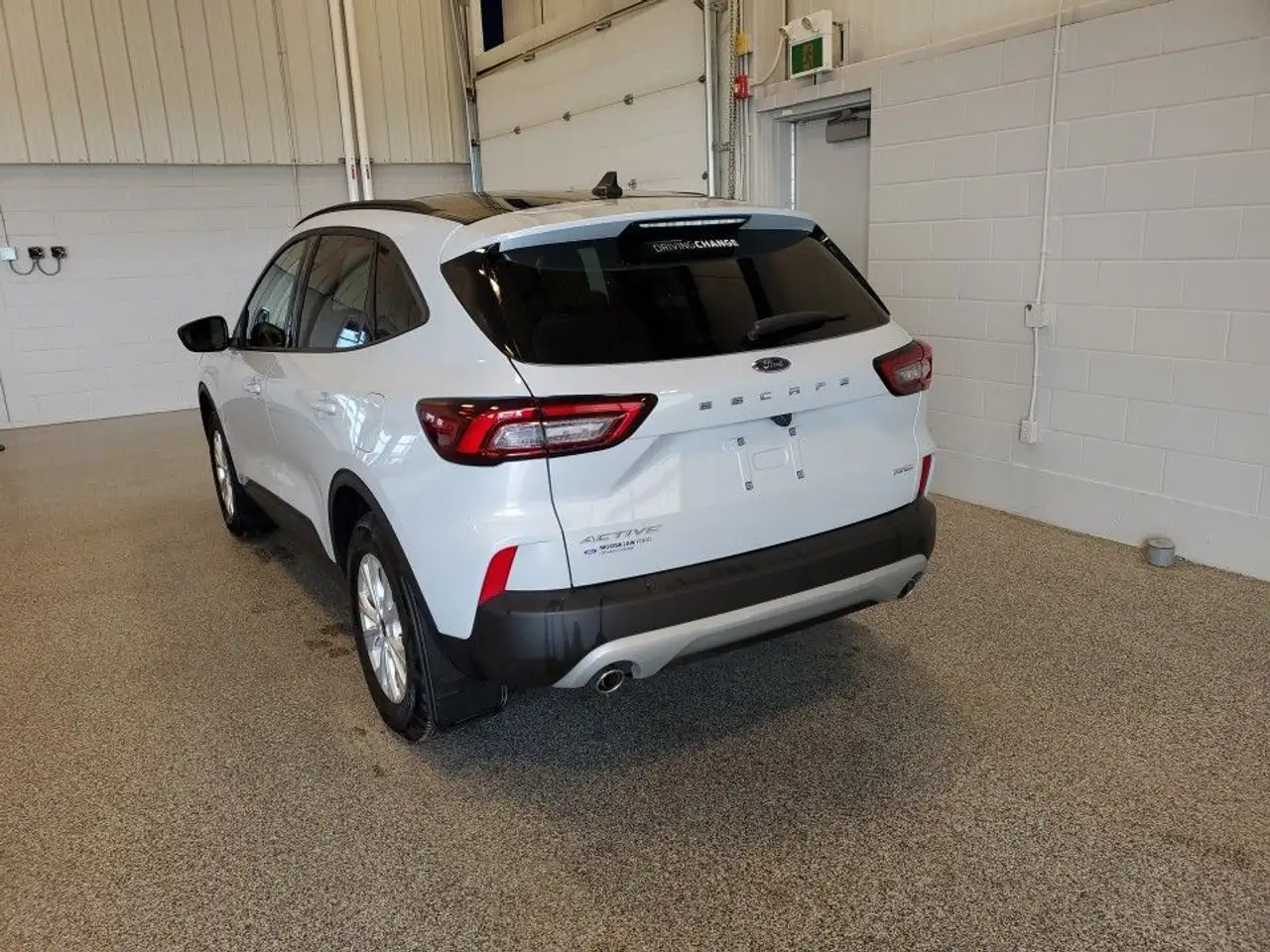 Ford Escape снимка Ford Escape