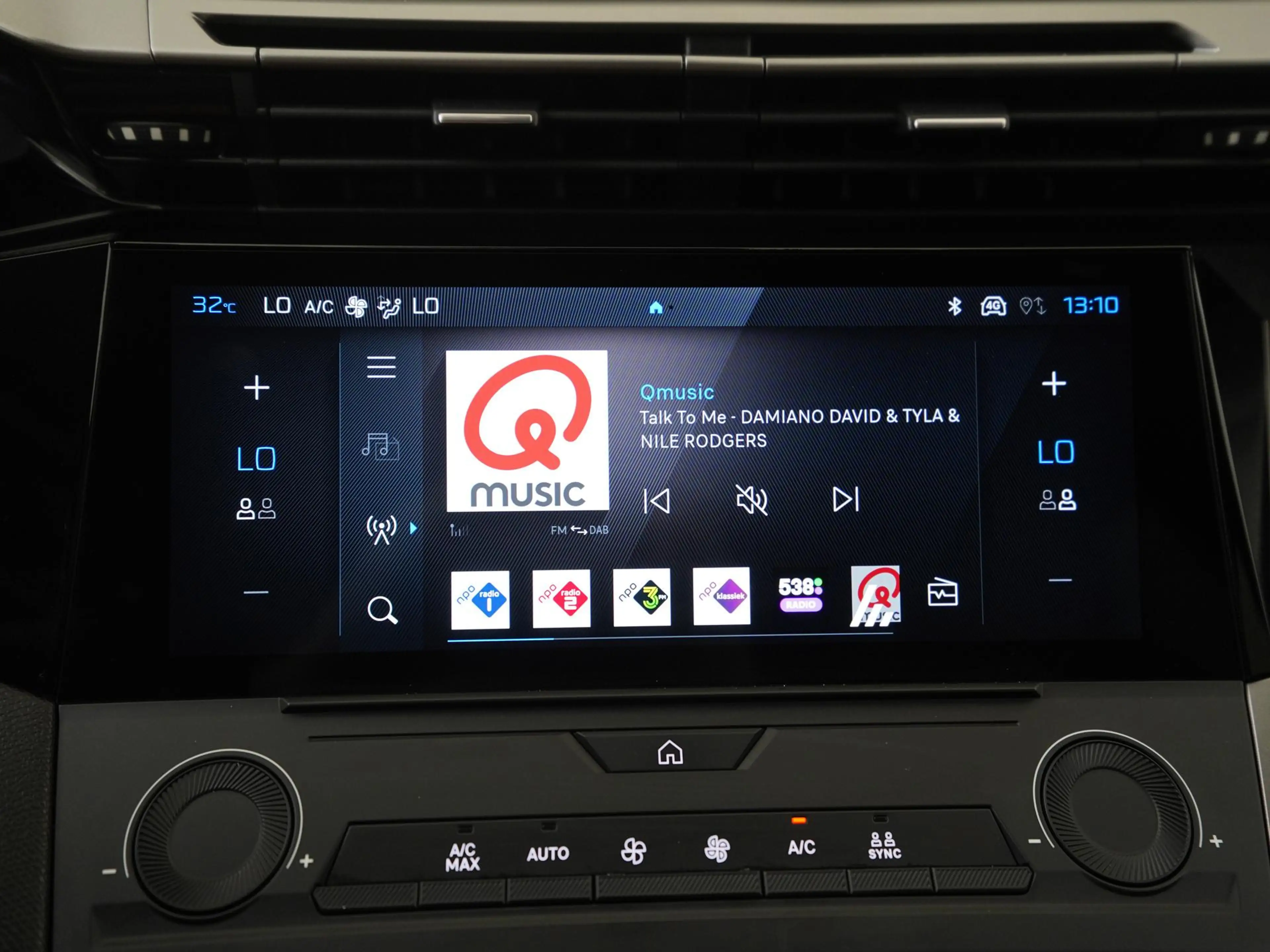 Peugeot 408 1.6 HYbrid 225 EAT8 Allure | 19" | ACC | CarPlay | — photo 13