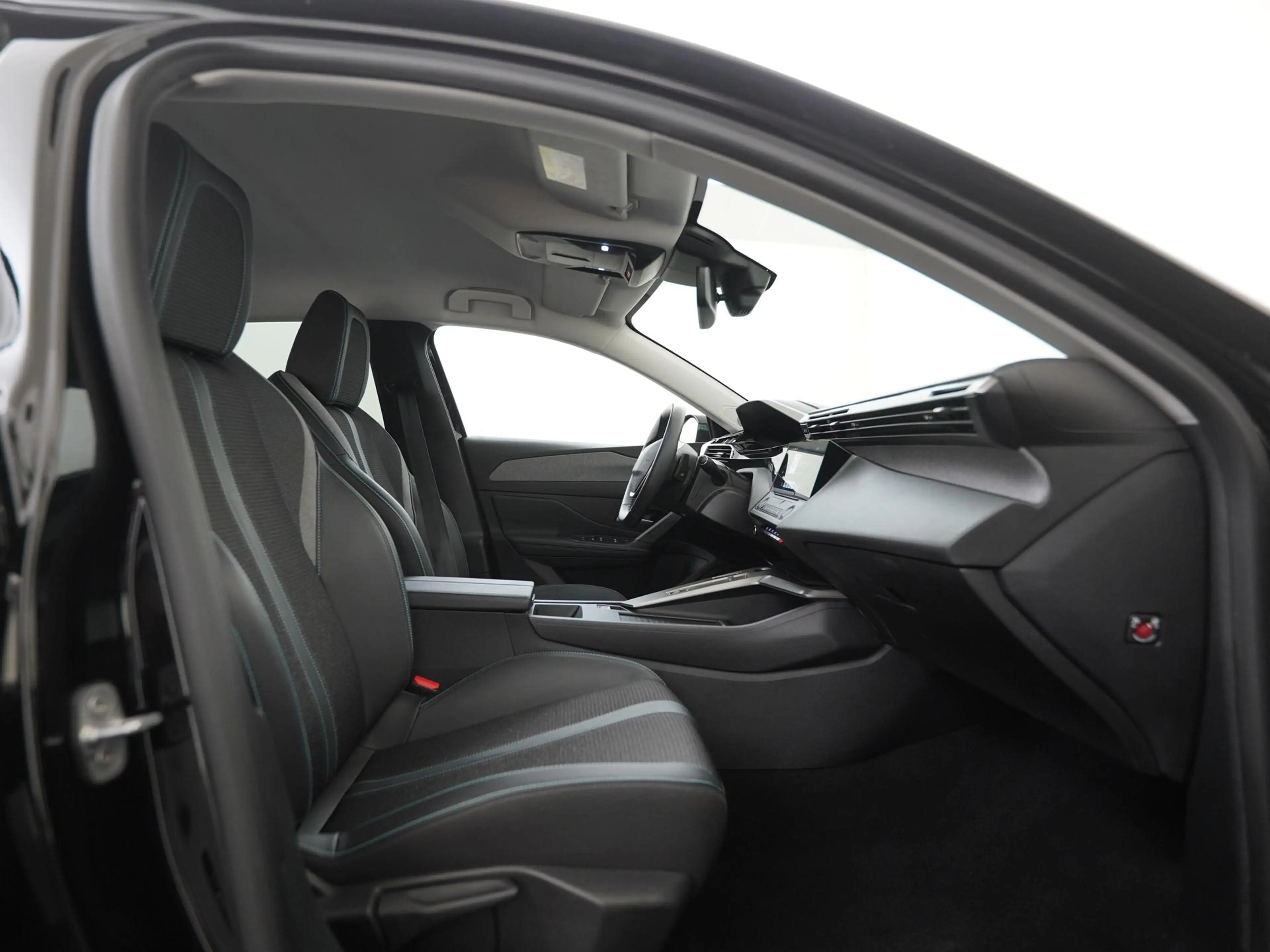 Peugeot 408 1.6 HYbrid 225 EAT8 Allure | 19" | ACC | CarPlay | — photo 3