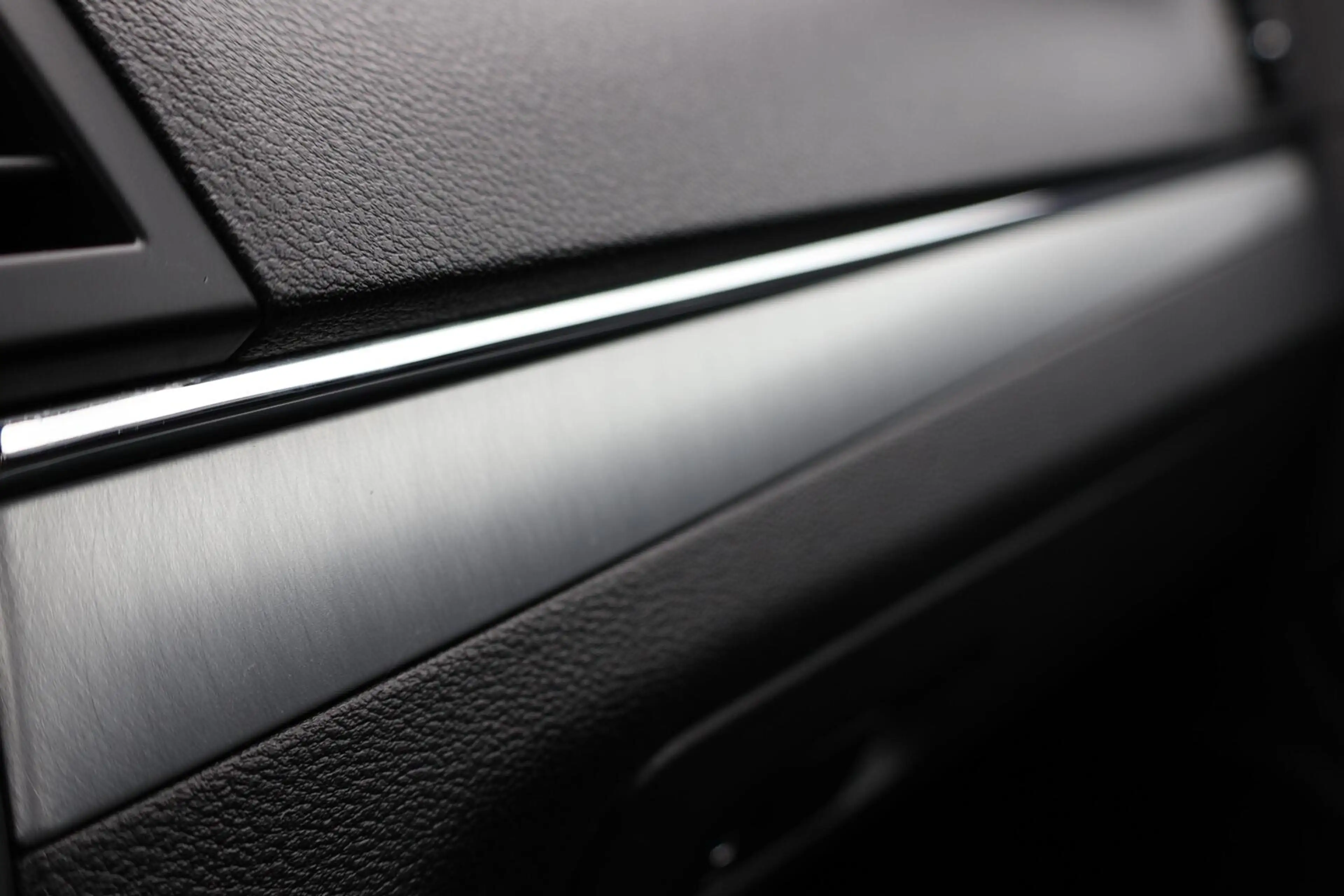 Mercedes-Benz E 250 Coupé CGI Elegance / Automaat / Stoelverwarming / — photo 11