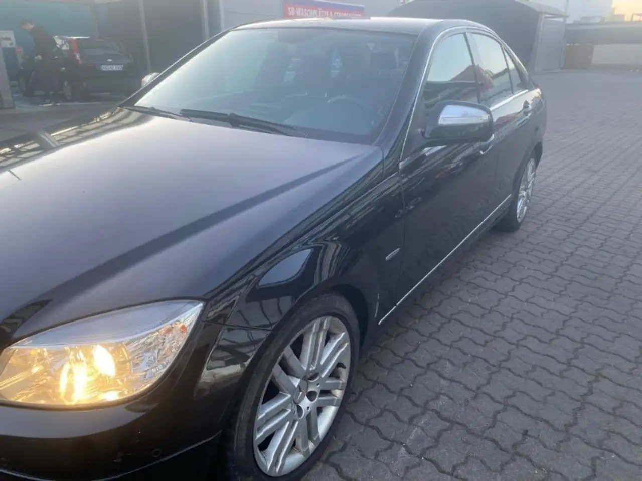Mercedes-Benz C 320