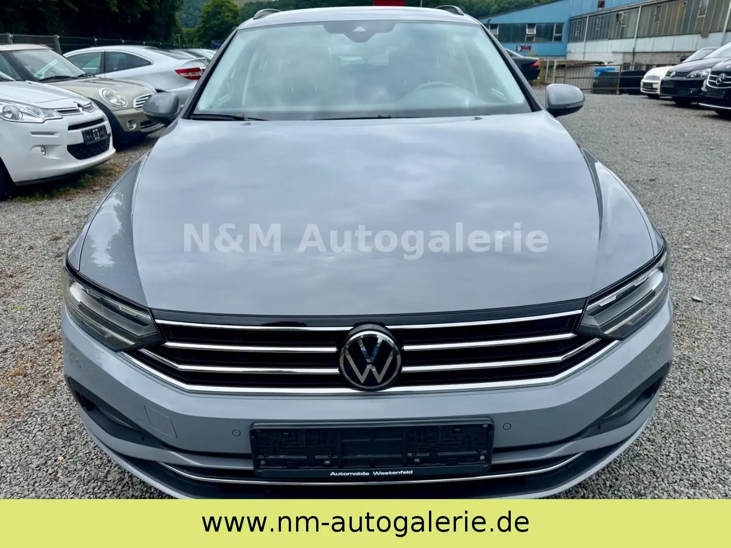 Volkswagen Passat Variant Business*1.Hand*Automatik*Tüv Neu Gris - 2