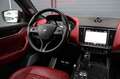 Maserati Levante 3.8 V8 Trofeo 4WD/ACC/4xSHZ/LUFT/360/R22 Zwart - thumbnail 32