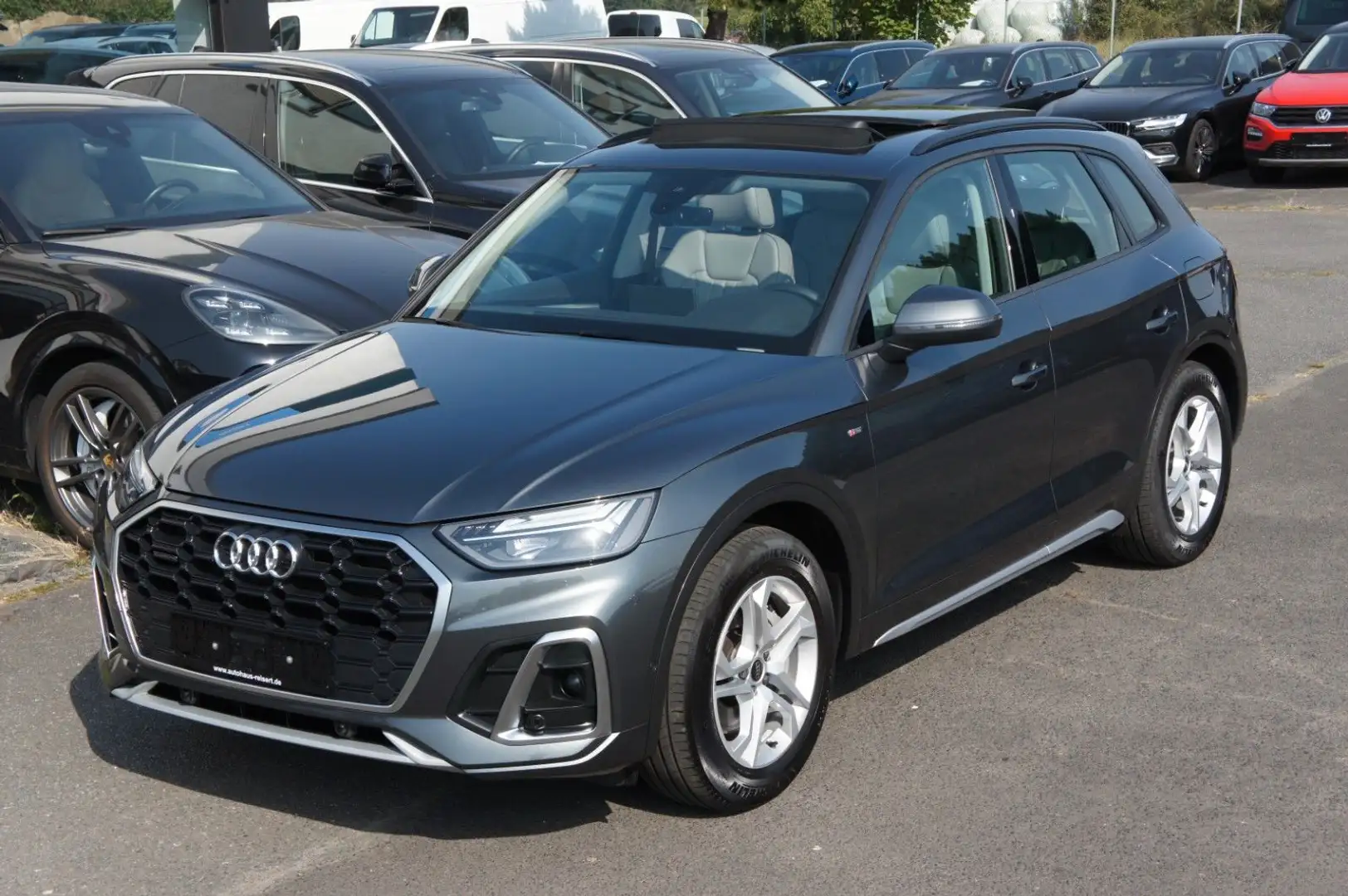 Audi Q5 50 TFSIe 4x4 S line*LUFTFERDERUNG*PANO*NAPPA* Grau - 1