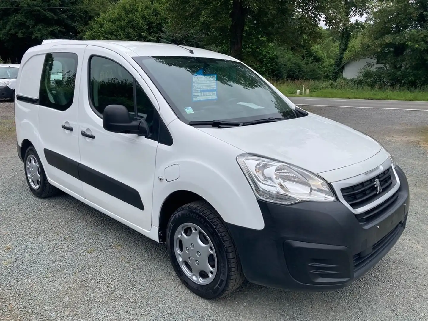 Peugeot Partner e-Partner Electric 12.950 euros + TVA/BTW Blanc - 2