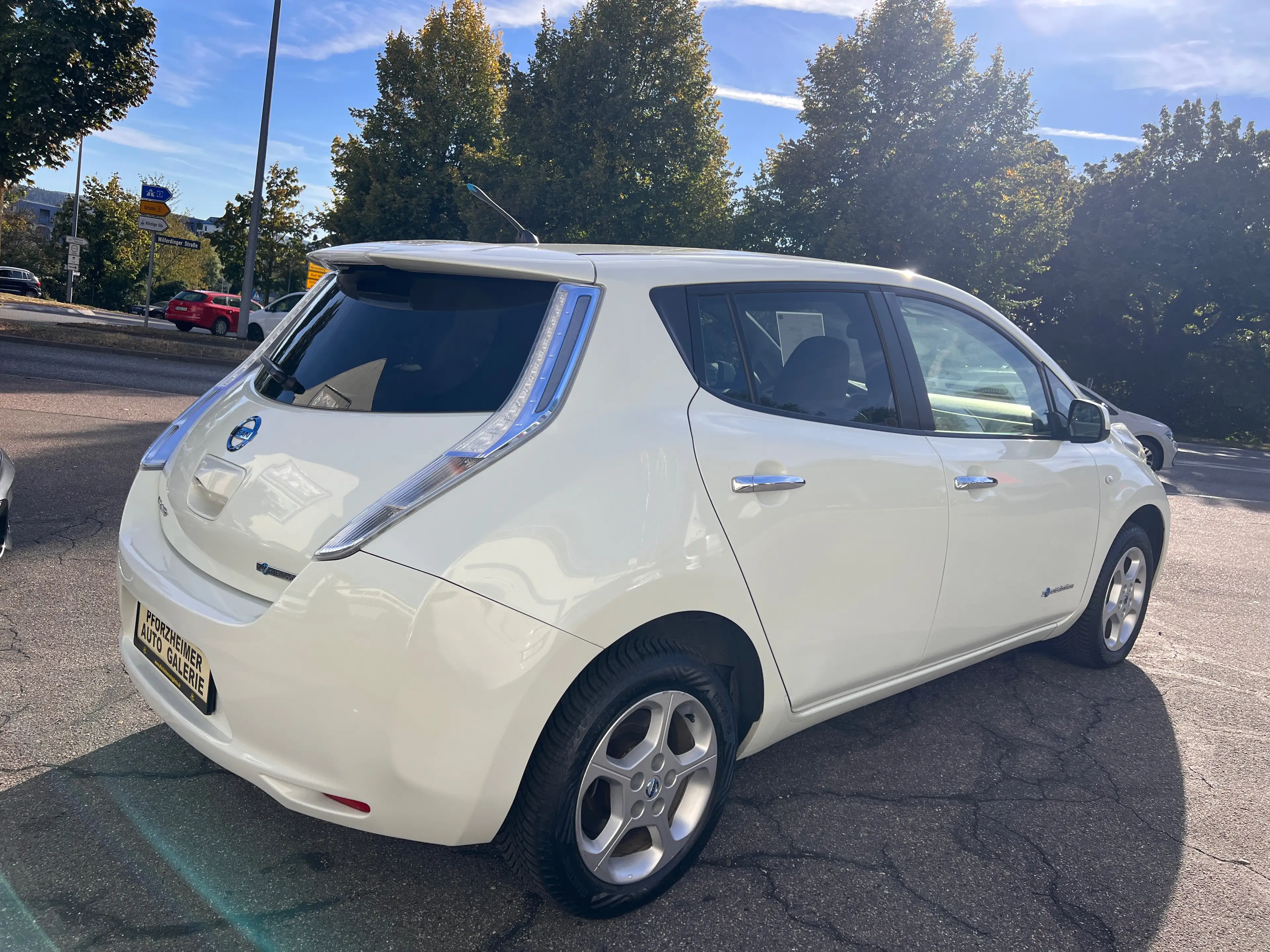 Nissan Leaf Basis — photo 7