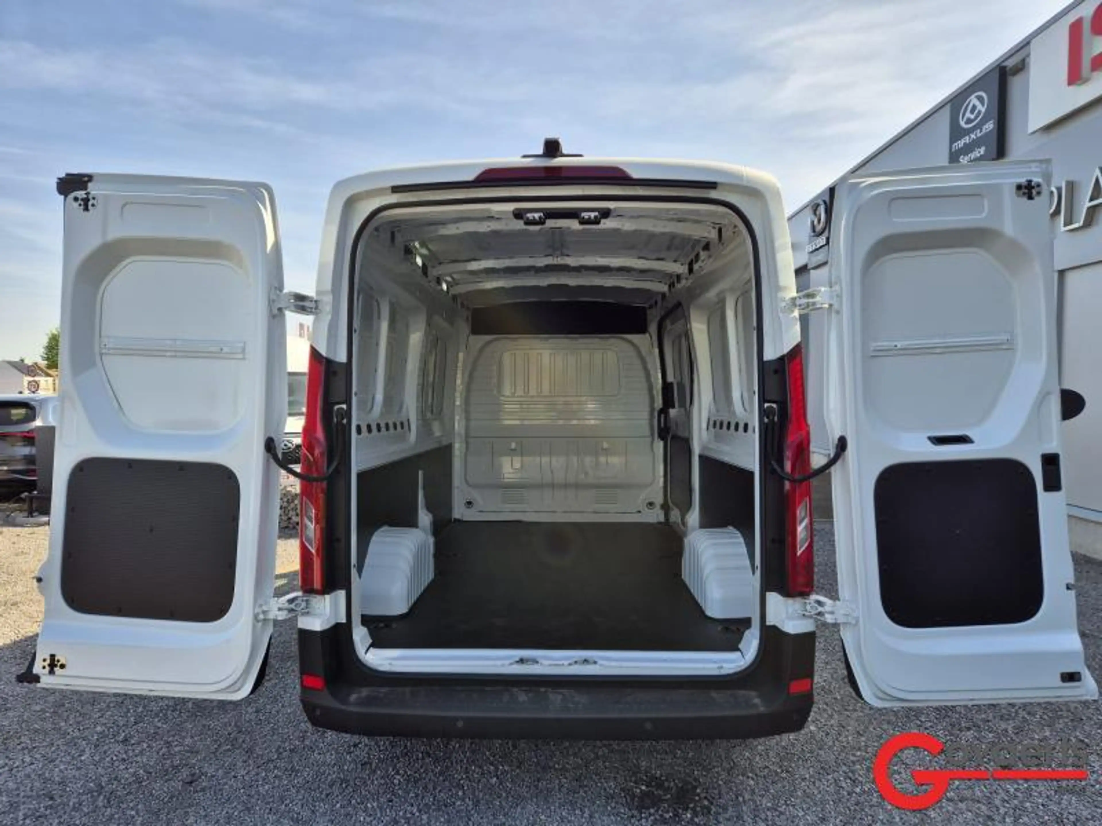 Maxus Deliver 9 2.0 HDi L3H2 Luxury 147PK Man 6 — photo 6