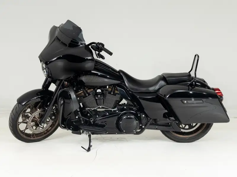 Harley-Davidson Street Glide - foto 5