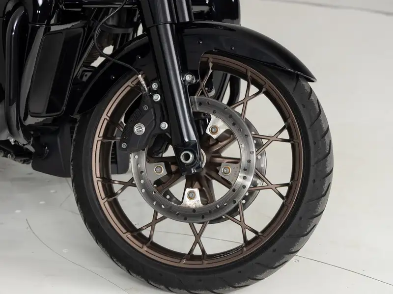 Harley-Davidson Street Glide - foto 7